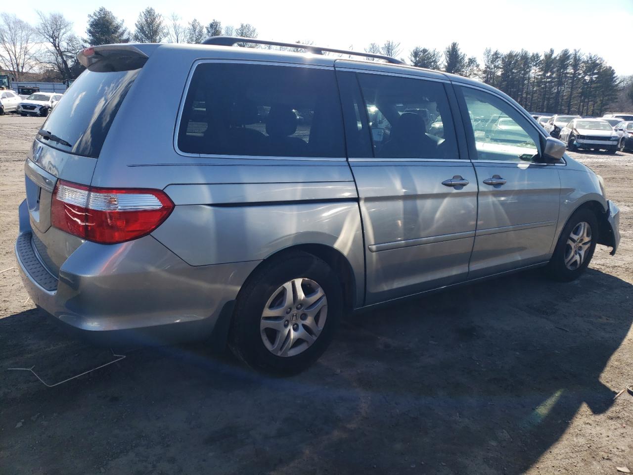 2007 Honda Odyssey VIN 5FNRL38647B132859 Copart auction photo, front end damage thumbnail 3
