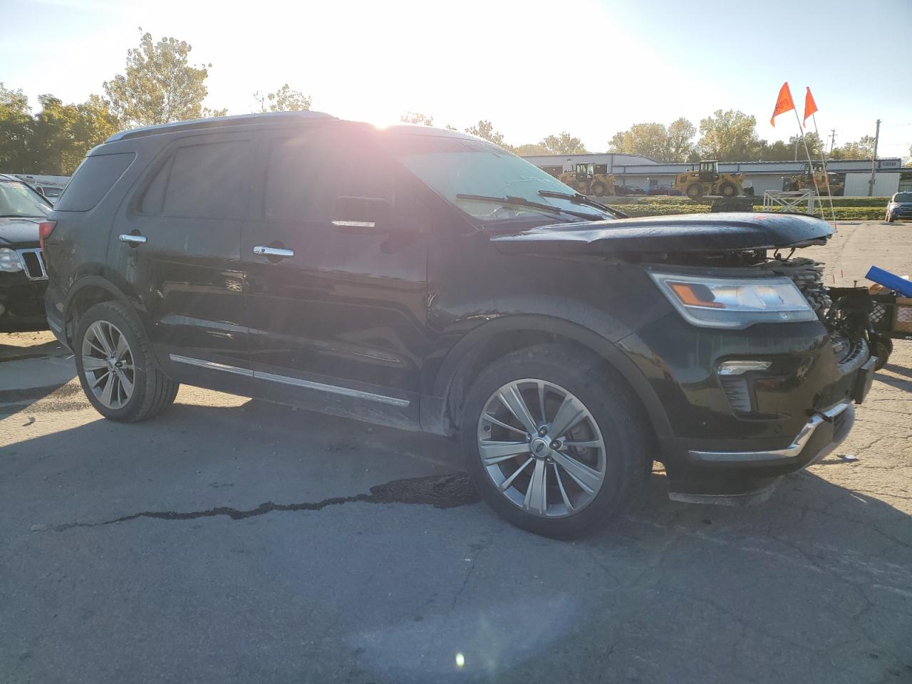 2018 Ford Explorer VIN 1FM5K8FH6JGC00025 Copart auction photo, front end damage thumbnail 4