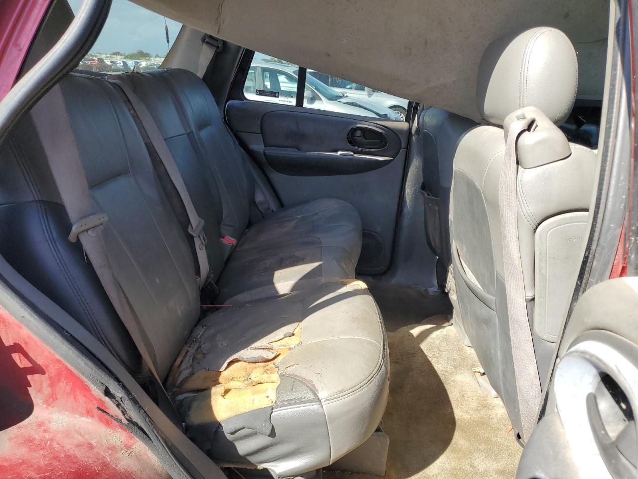 2002 Chevrolet TrailBlazer VIN 1GNDS13S122228313 Copart auction photo, side damage thumbnail 11