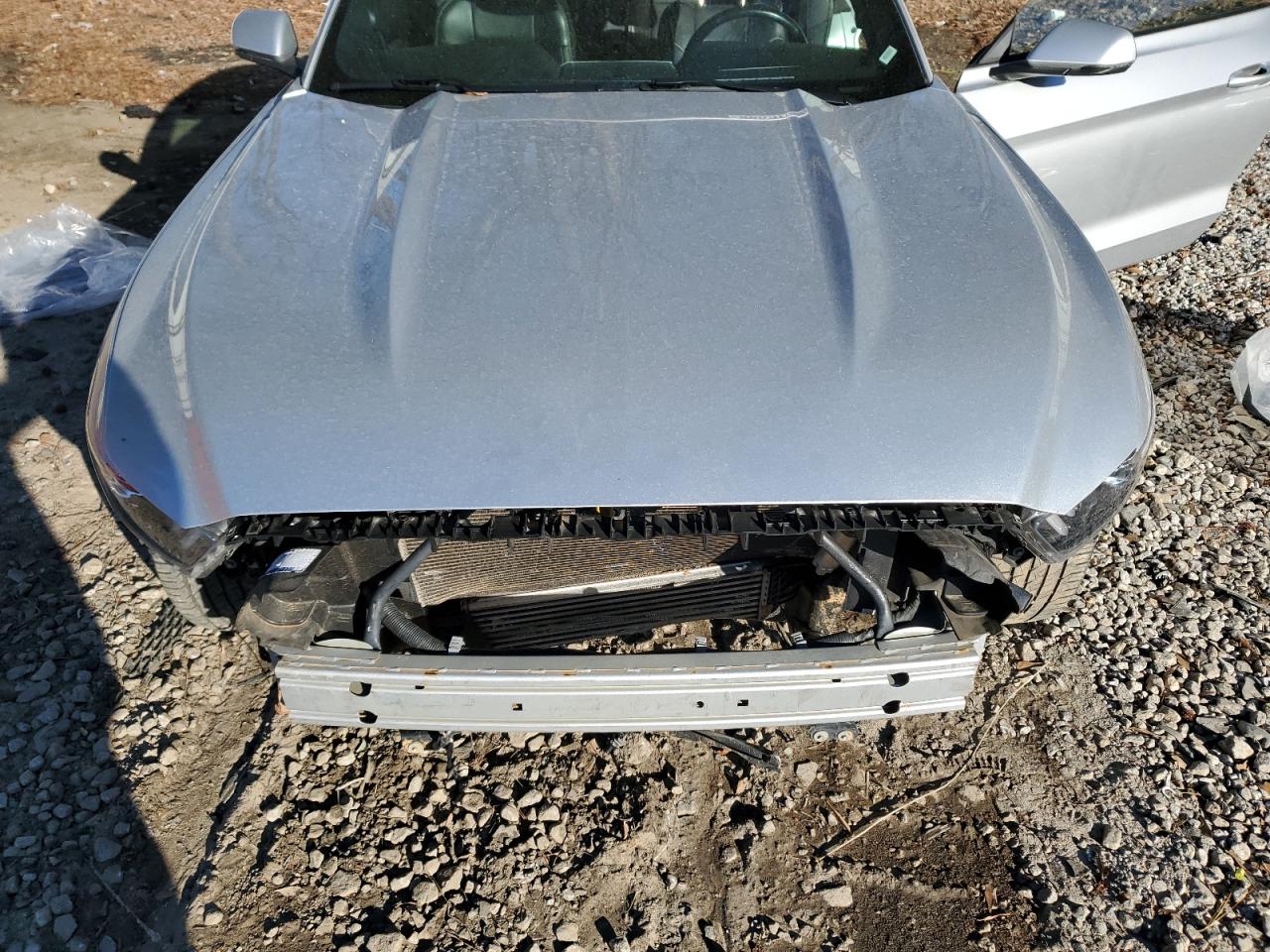 2016 Ford Mustang VIN 1FATP8UH1G5293174 Copart auction photo, front end / rear end damage thumbnail 11