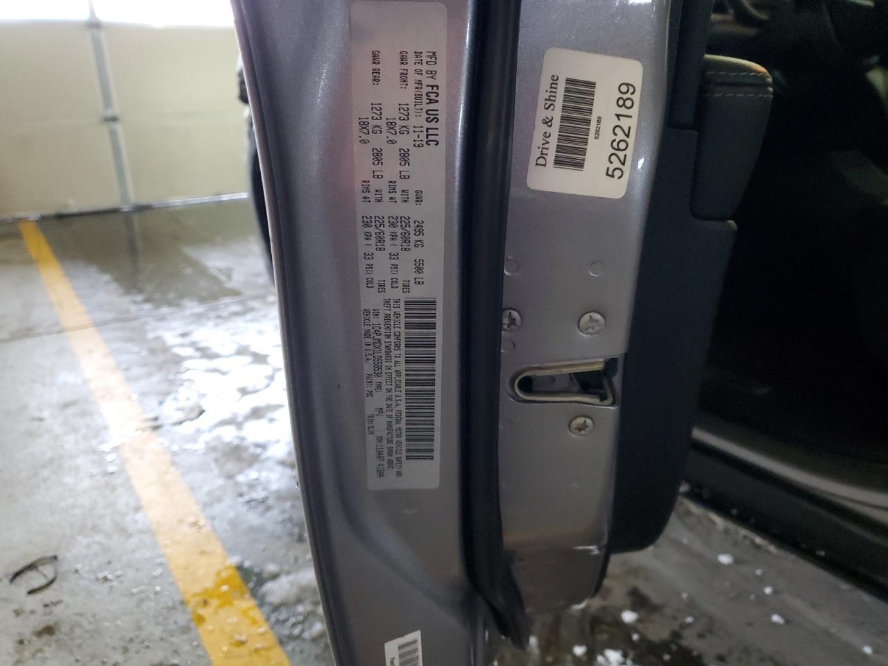 2020 Jeep Grand Cherokee VIN 1C4PJMDX1LD558530 Copart auction photo, front end damage thumbnail 13