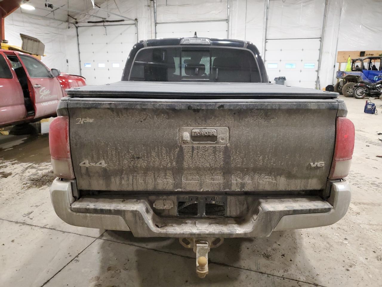 2019 Toyota Tacoma VIN 3TMCZ5AN0KM201777 Copart auction photo, front end damage thumbnail 6