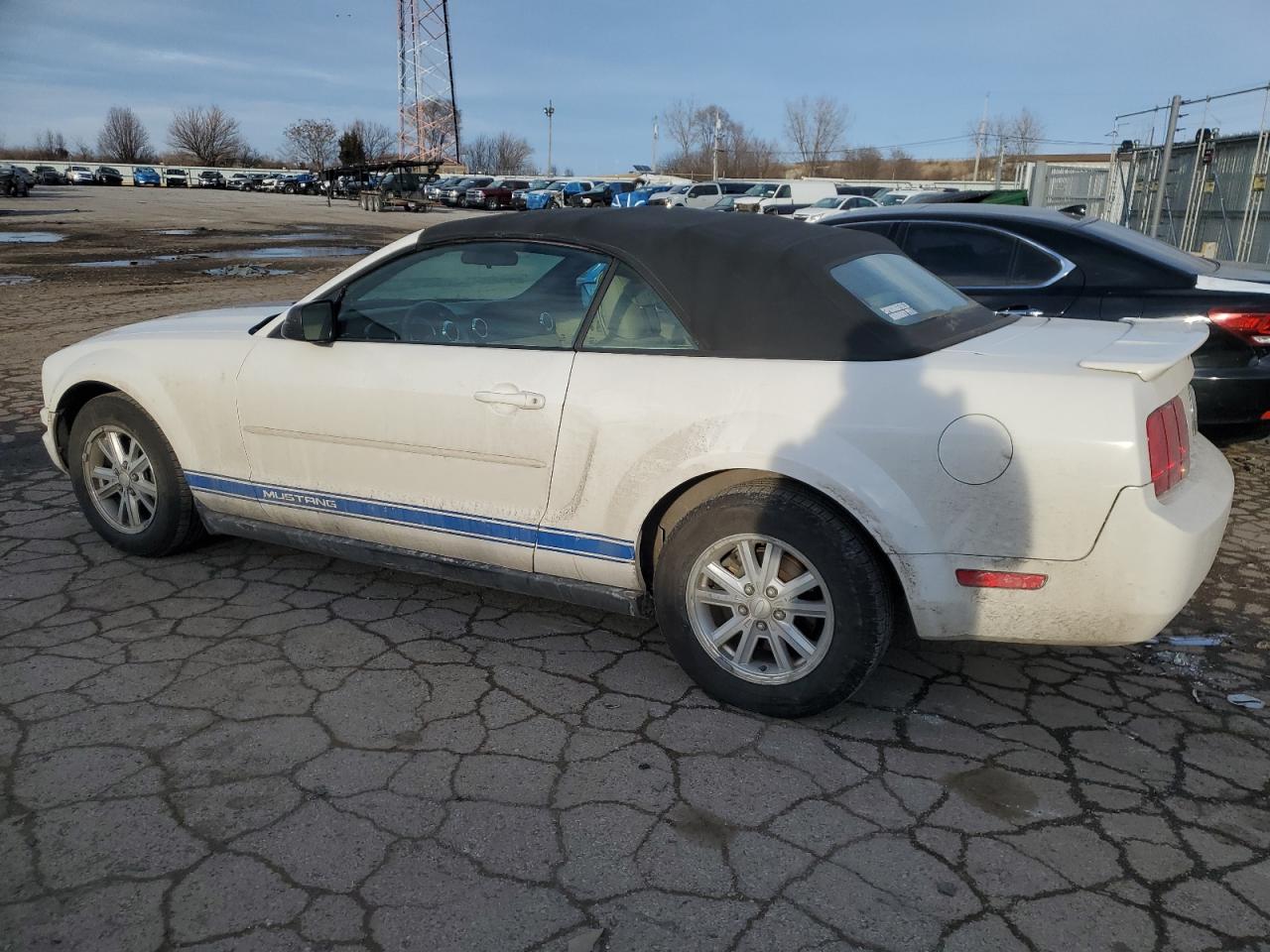 2008 Ford Mustang VIN 1ZVHT84N685200830 Copart auction photo, front end damage thumbnail 2
