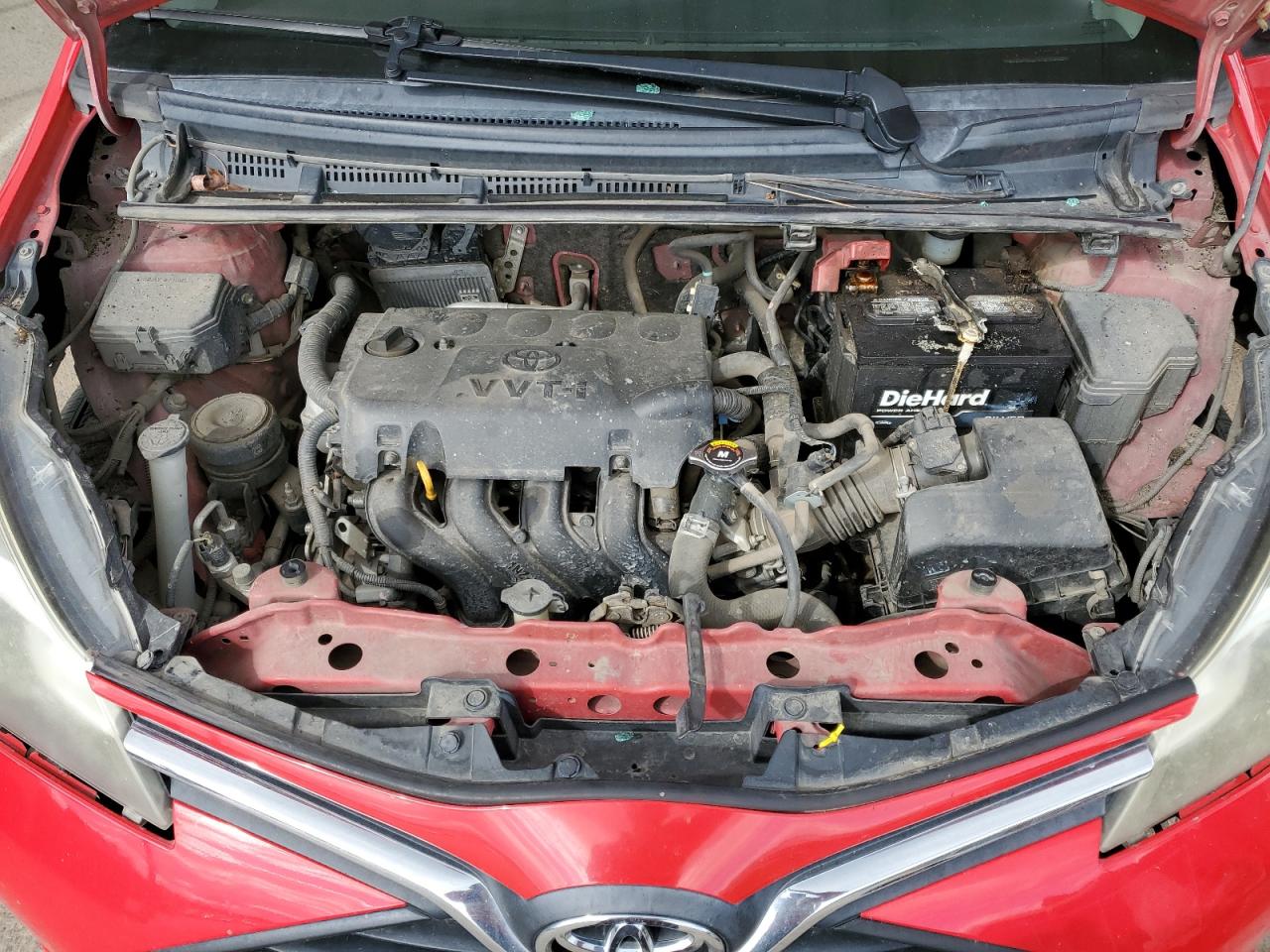 2015 Toyota Yaris VIN VNKKTUD35FA045585 Copart auction photo, side / front end damage thumbnail 11