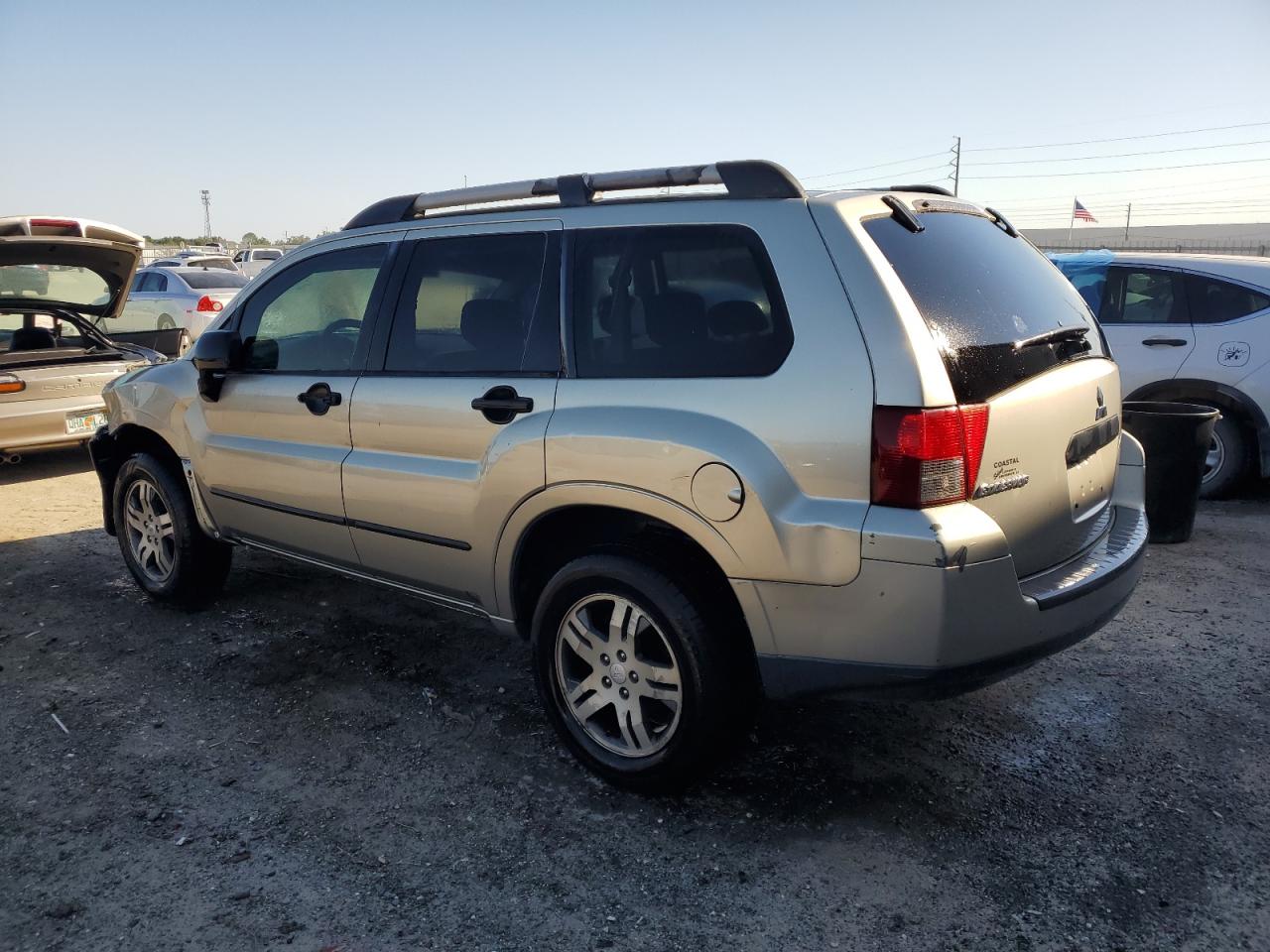2006 Mitsubishi Endeavor VIN 4A4MM21S76E074487 Copart auction photo, front end damage thumbnail 2
