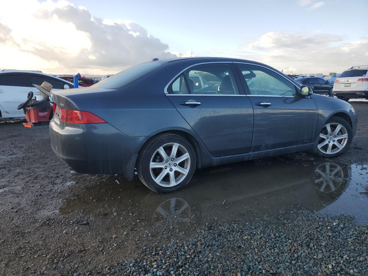 2005 Acura TSX VIN JH4CL958X5C016993 Copart auction photo, minor dent/scratches damage thumbnail 3