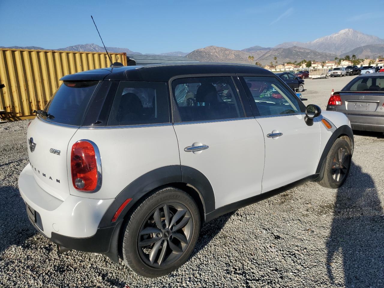 2014 MINI Cooper VIN WMWZB3C5XEWR37367 Copart auction photo, water/flood / minor dent/scratches damage thumbnail 3