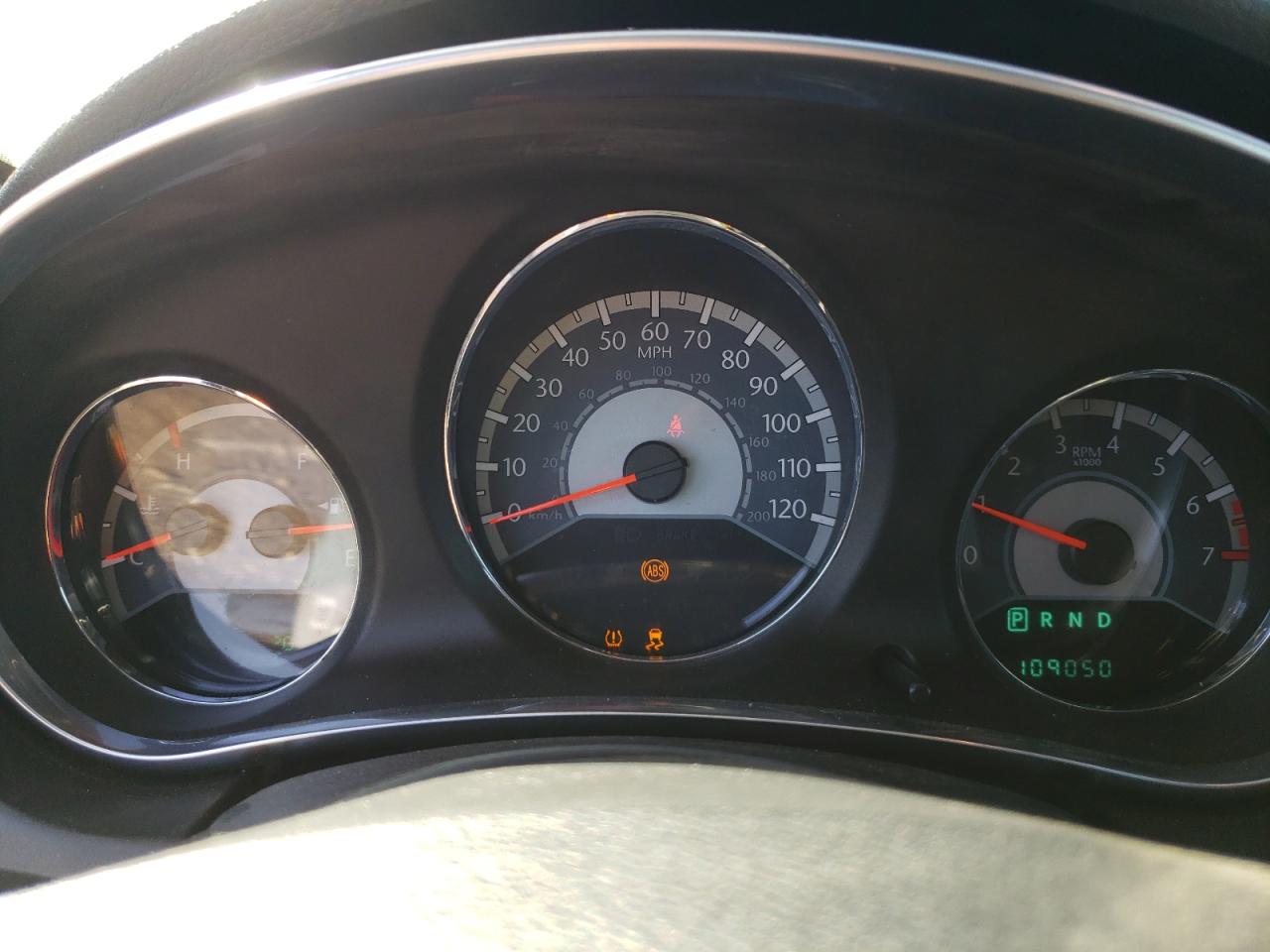 2012 Chrysler 200 VIN 1C3BCBEG6CN256348 Copart auction photo, front end / side damage thumbnail 9