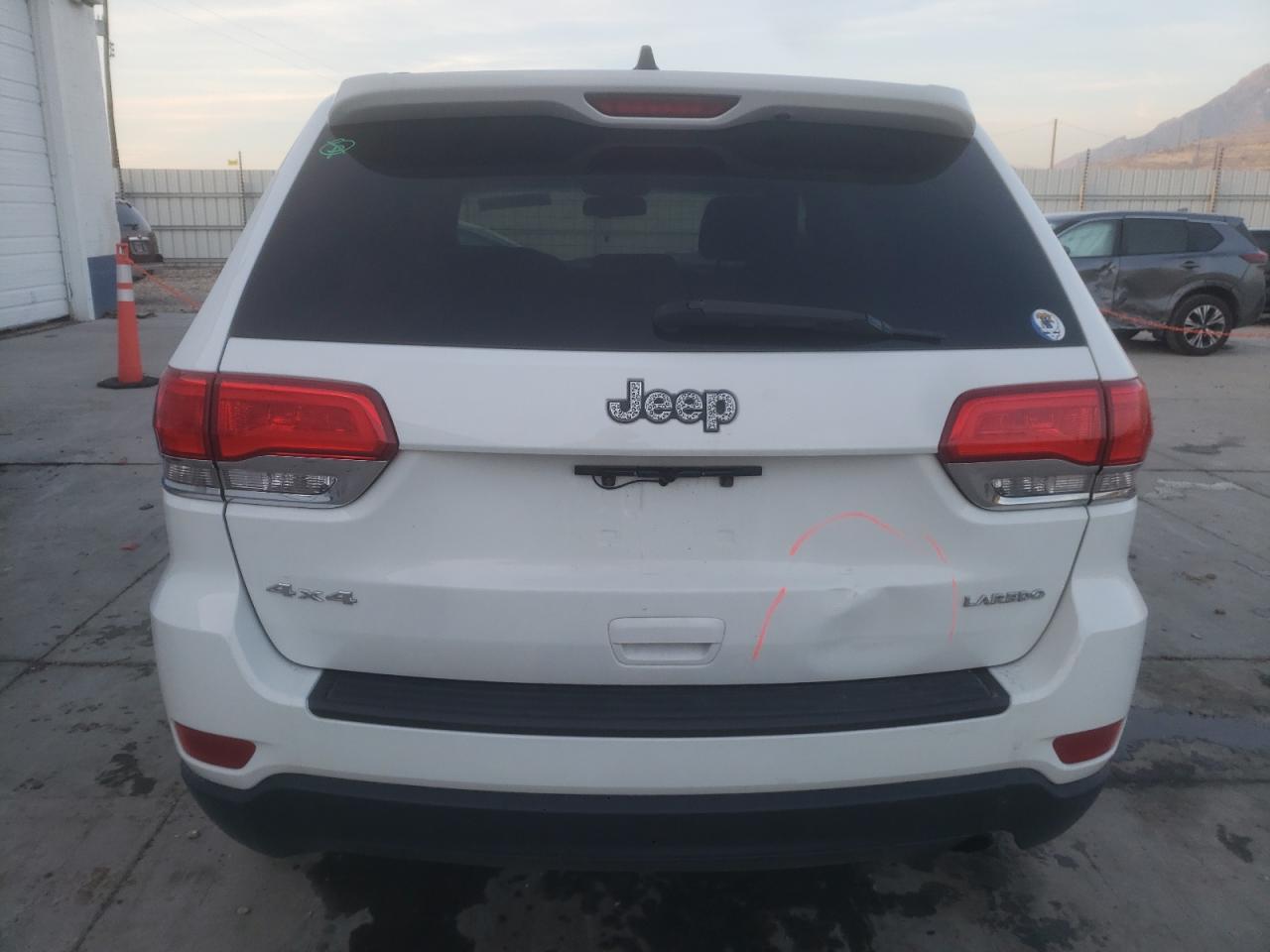 2015 Jeep Grand Cherokee VIN 1C4RJFAG7FC116287 Copart auction photo, burn - interior damage thumbnail 6