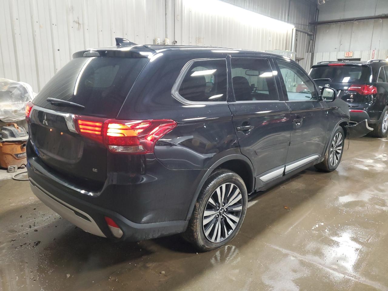 2020 Mitsubishi Outlander VIN JA4AD3A34LZ047125 Copart auction photo, front end damage thumbnail 3