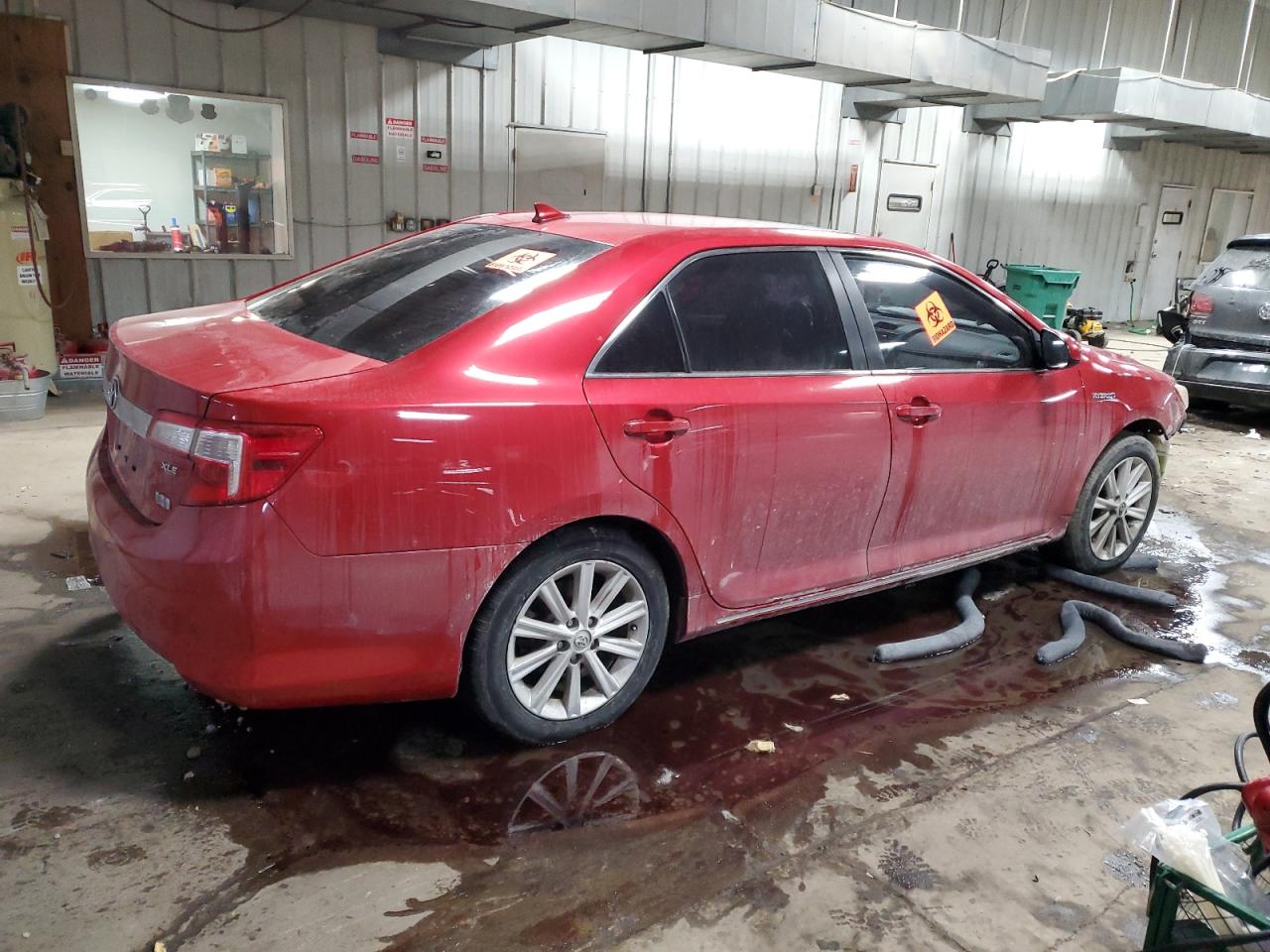 2014 Toyota Camry VIN 4T1BD1FK1EU134264 Copart auction photo, front end damage thumbnail 3