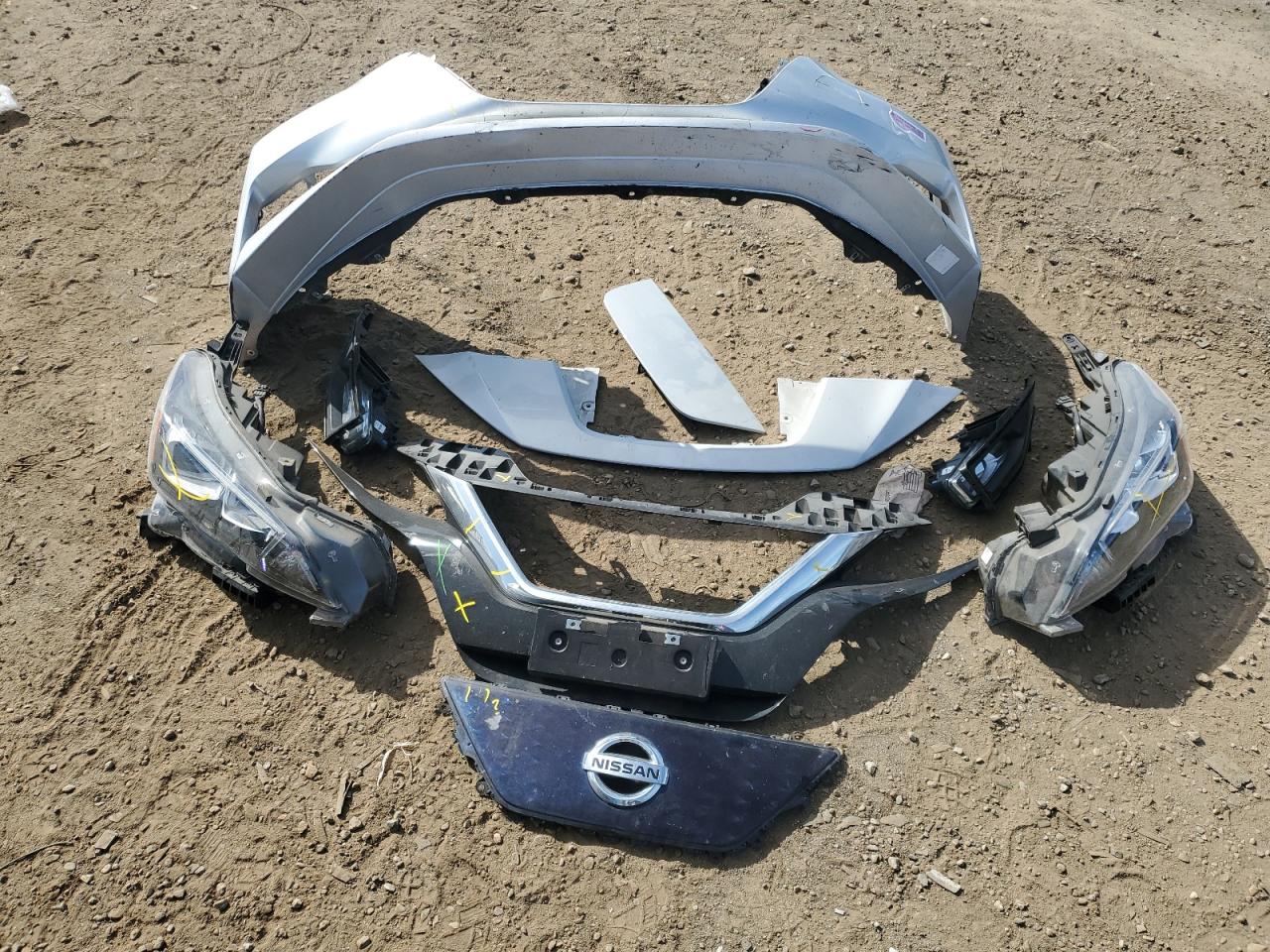 2018 Nissan Leaf VIN 1N4AZ1CP5JC306884 Copart auction photo, front end damage thumbnail 12