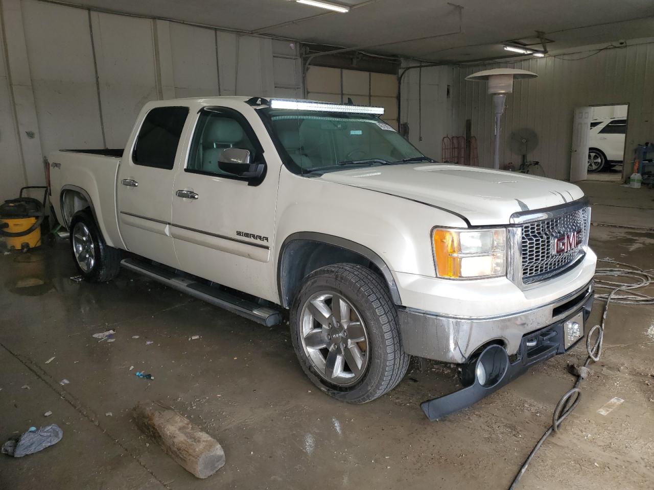 2012 GMC Sierra VIN 3GTP2WE77CG171491 Copart auction photo, front end / undercarriage damage thumbnail 4