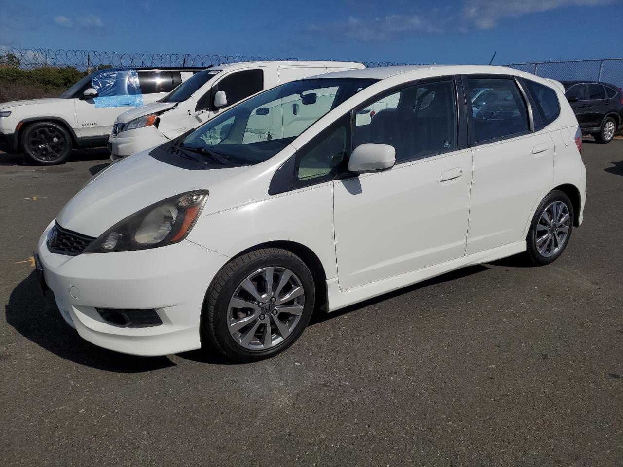 2013 Honda Fit VIN JHMGE8H57DC027939