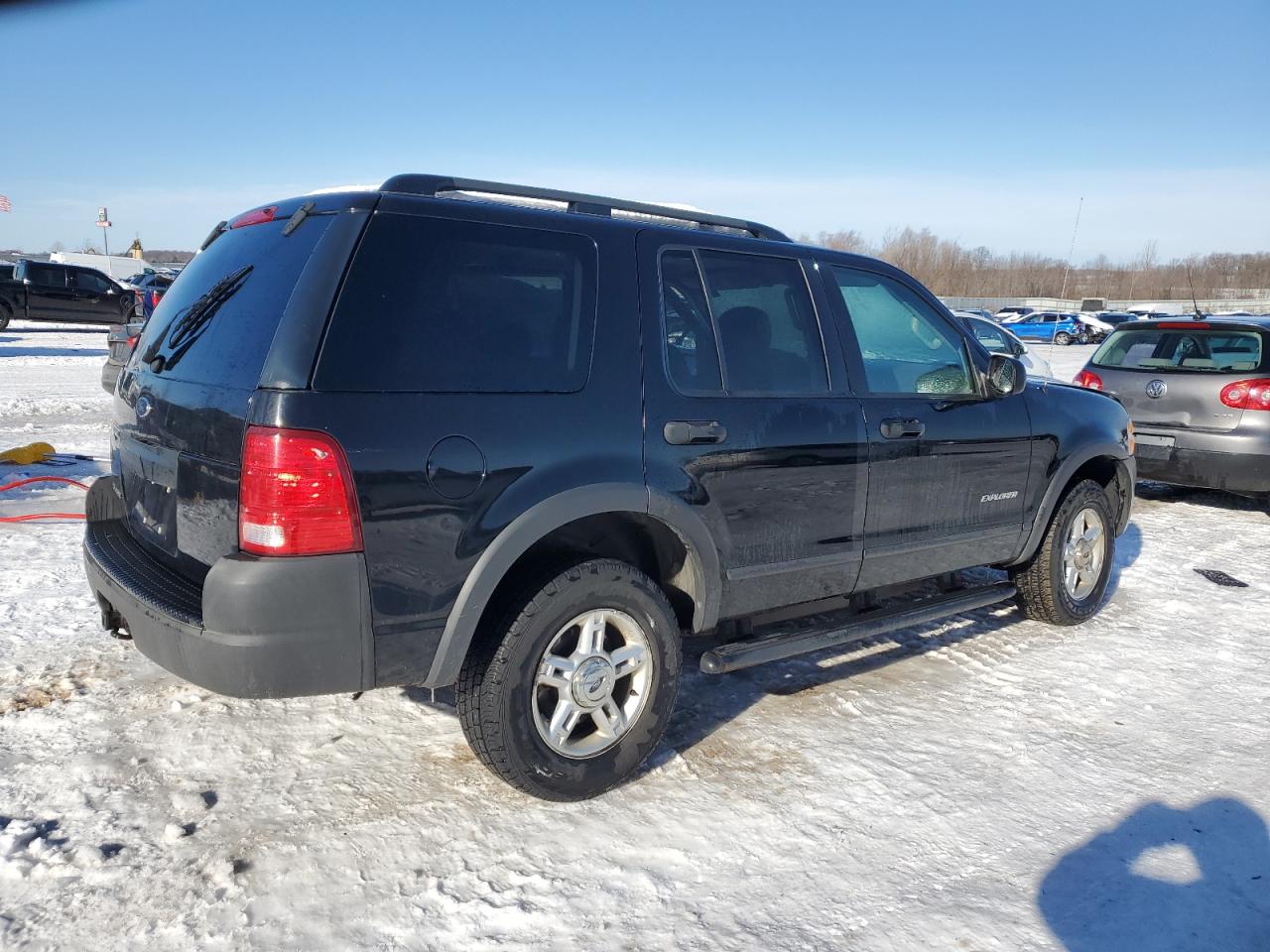 2004 Ford Explorer VIN 1FMZU72K34ZA13194 Copart auction photo, side damage thumbnail 3