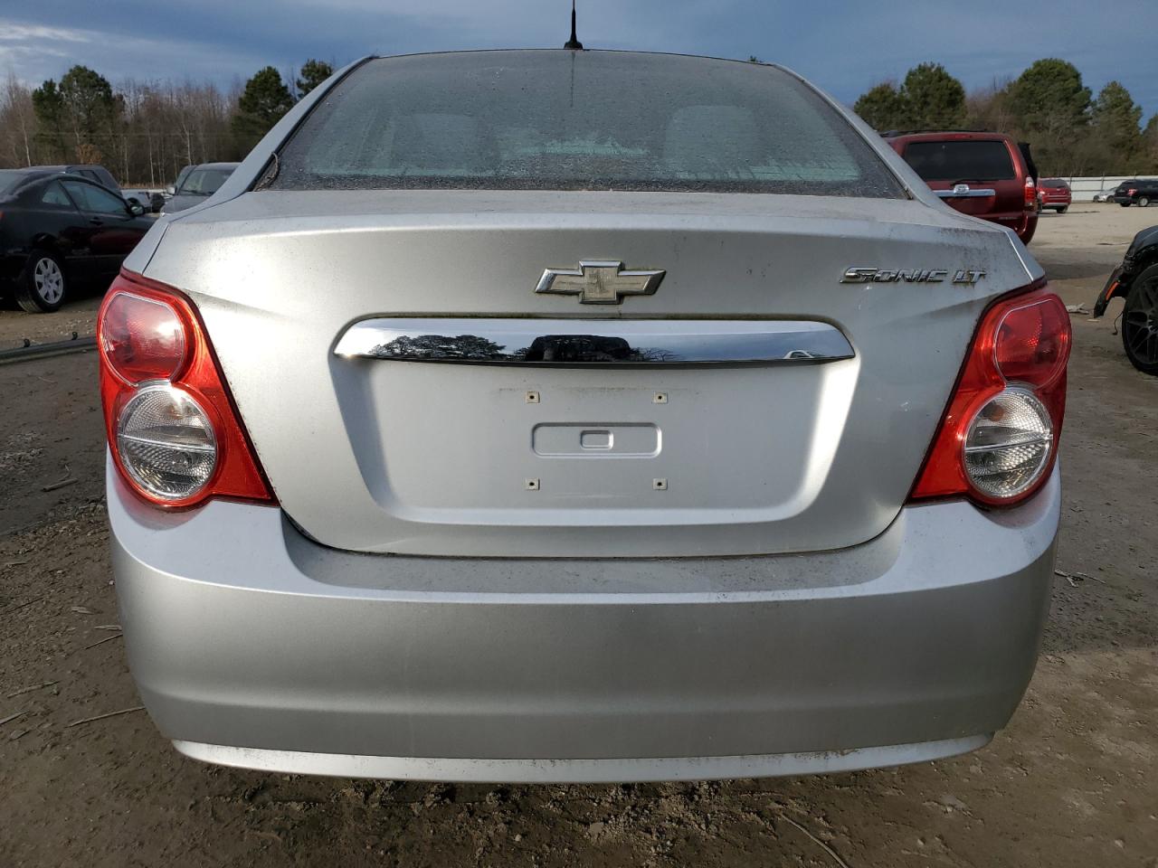 2012 Chevrolet Sonic VIN 1G1JC5SHXC4118946 Copart auction photo, front end / minor dent/scratches damage thumbnail 6