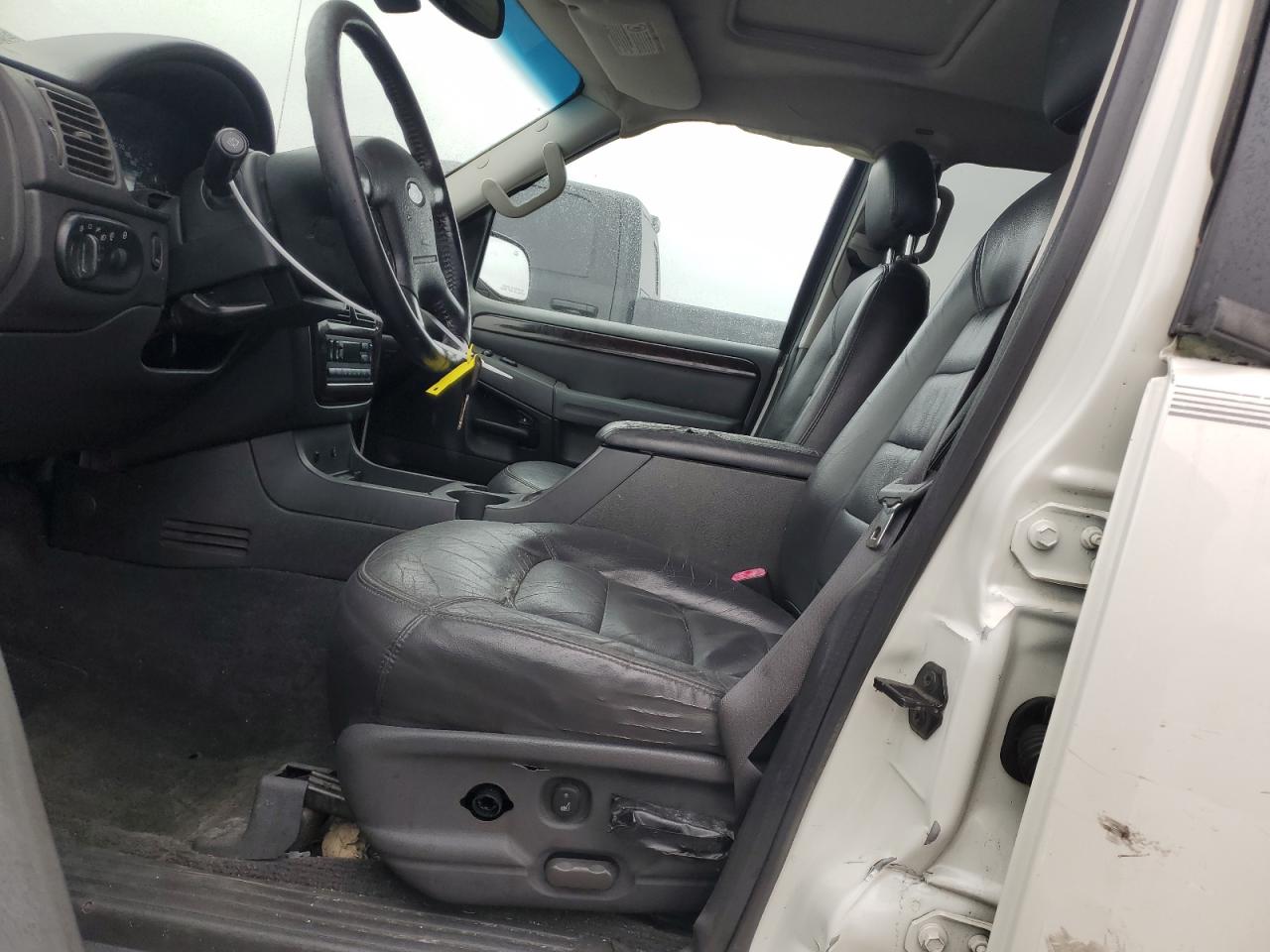 2003 Ford Explorer VIN 1FMDU75K83ZA63626 Copart auction photo, all over damage thumbnail 7