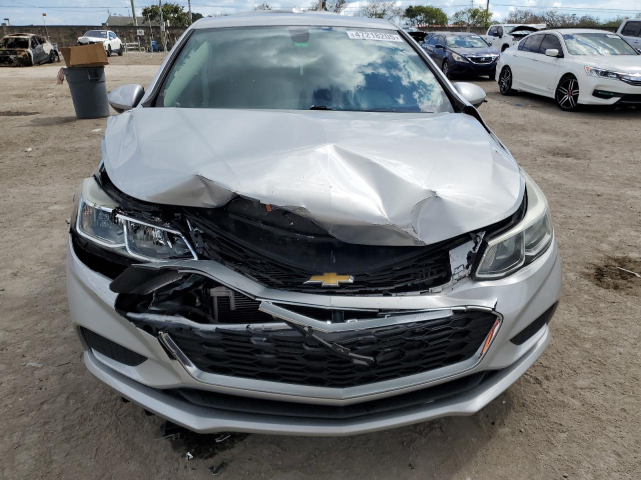 2017 Chevrolet Cruze VIN 1G1BC5SM8H7255777 Copart auction photo, rear end / front end damage thumbnail 5