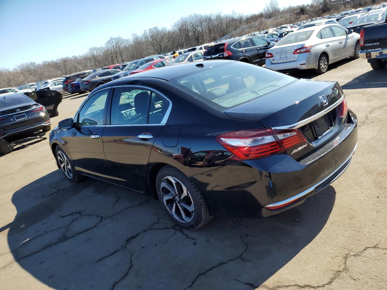 2017 Honda Accord VIN 1HGCR2F85HA140581 Copart auction photo, front end / top/roof damage thumbnail 2