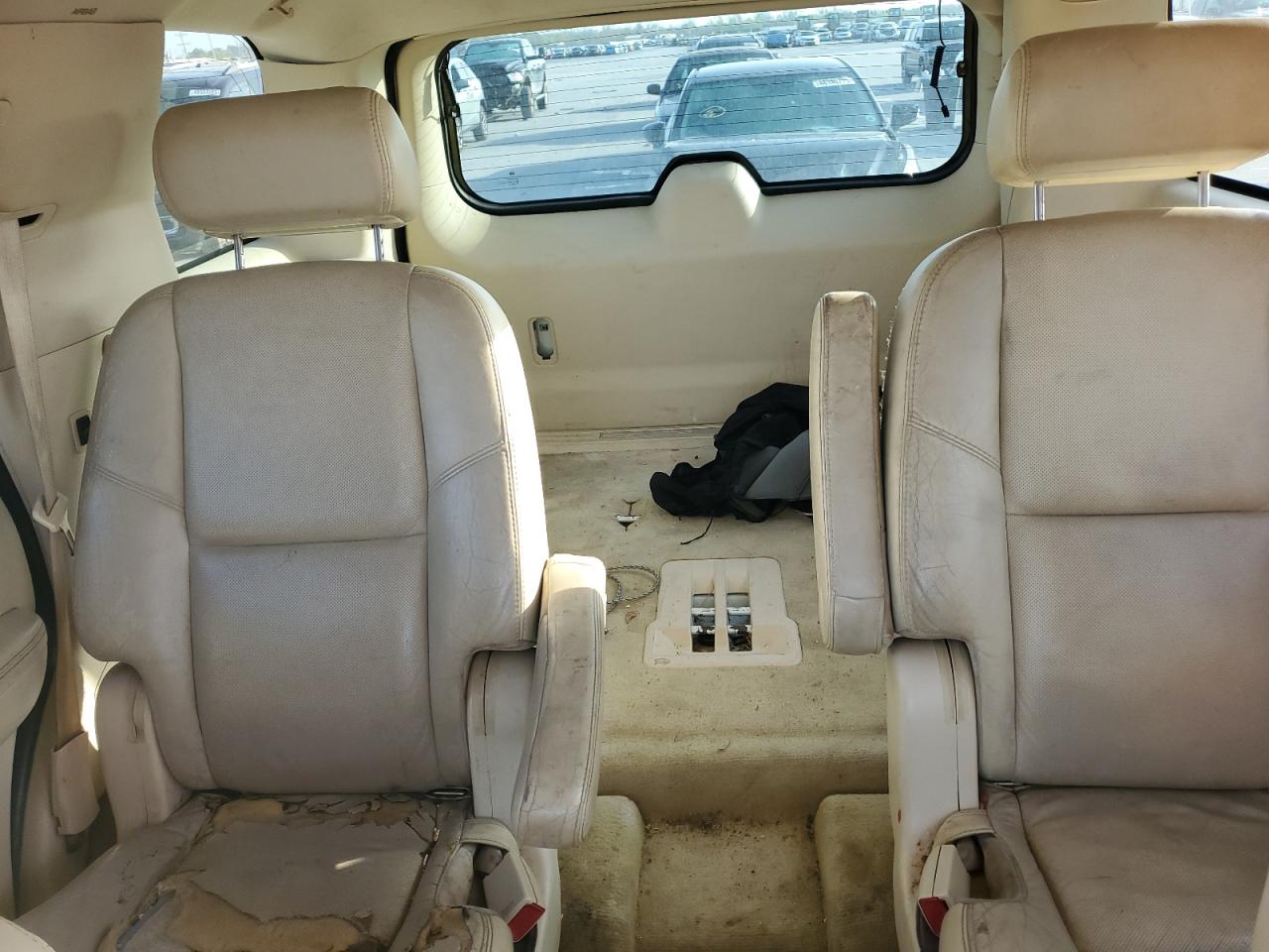 2007 Cadillac Escalade VIN 1GYFK63807R231912 Copart auction photo, normal wear / minor dent/scratches damage thumbnail 10