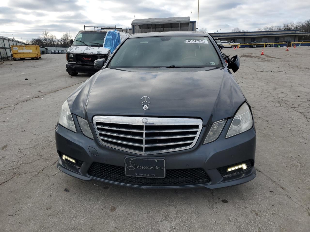 2011 Mercedes-Benz E-klasse VIN WDDHF8HB6BA435923 Copart auction photo, front end / minor dent/scratches damage thumbnail 5