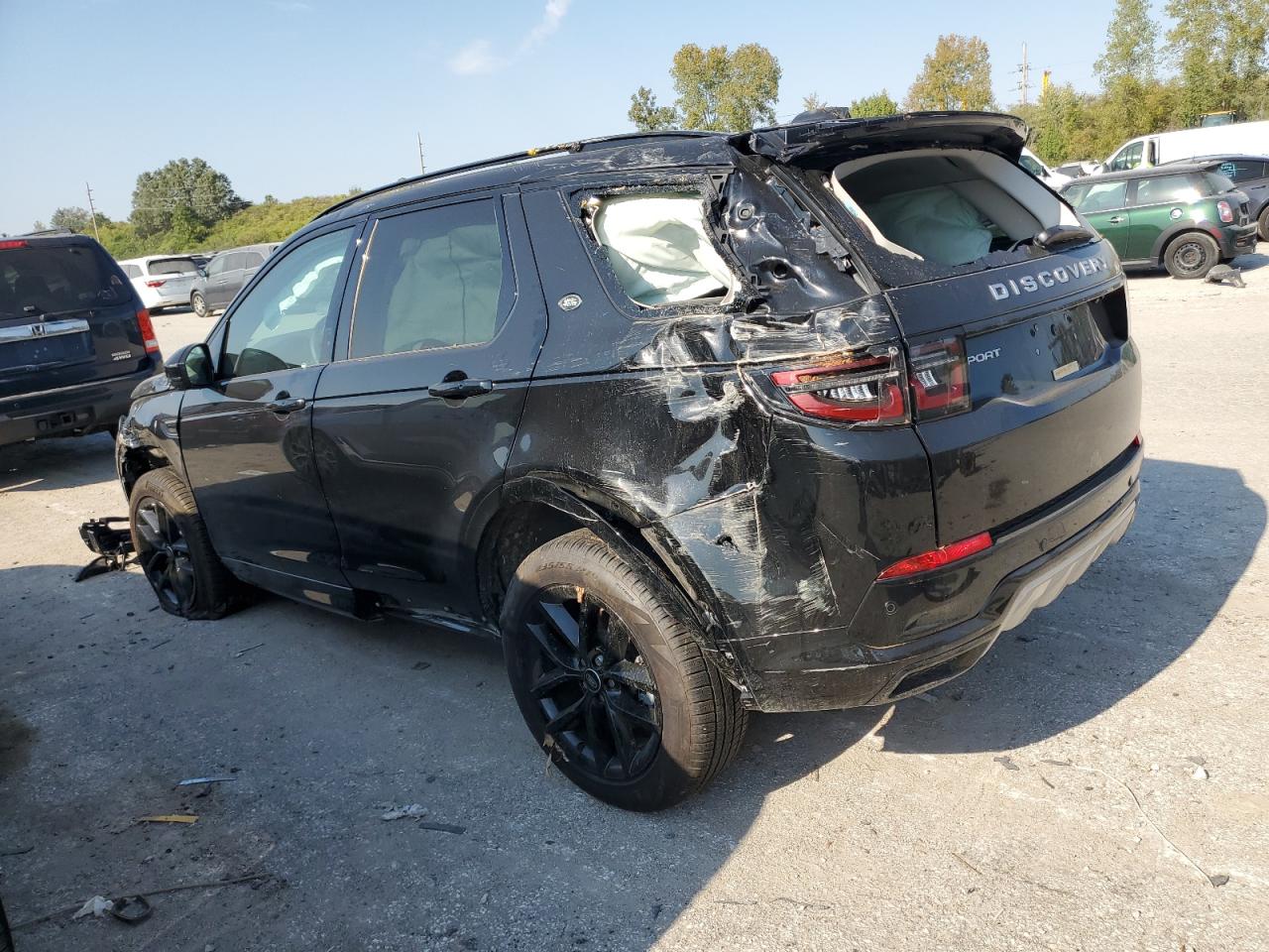2024 Land Rover Discovery VIN SALCJ2FX1RH346625 Copart auction photo, front end / rear end damage thumbnail 2