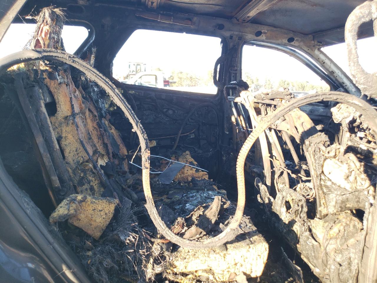 2014 Dodge Durango VIN 1C4RDHDG2EC974019 Copart auction photo, burn damage thumbnail 11