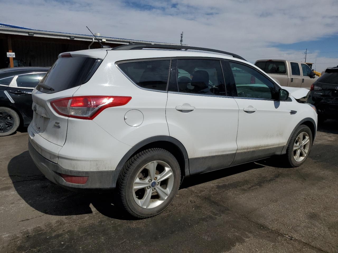 2016 Ford Escape VIN 1FMCU9G90GUB99219 Copart auction photo, front end damage thumbnail 3
