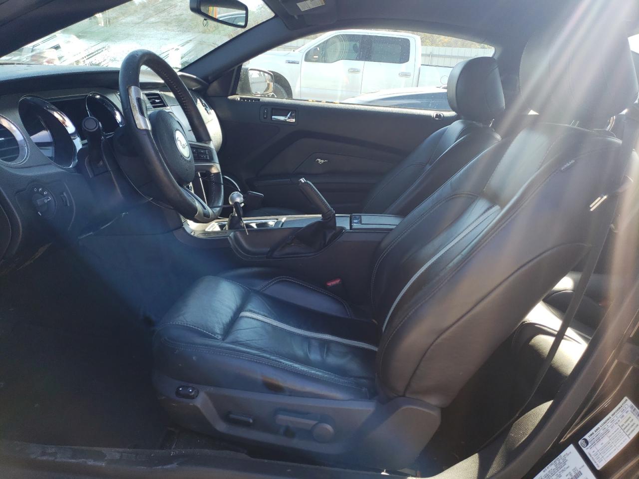 2014 Ford Mustang VIN 1ZVBP8CF1E5273068 Copart auction photo, water/flood damage thumbnail 7