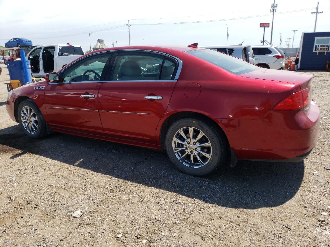 2011 Buick Lucerne VIN 1G4HJ5EM7BU119356 Copart auction photo, side damage thumbnail 2