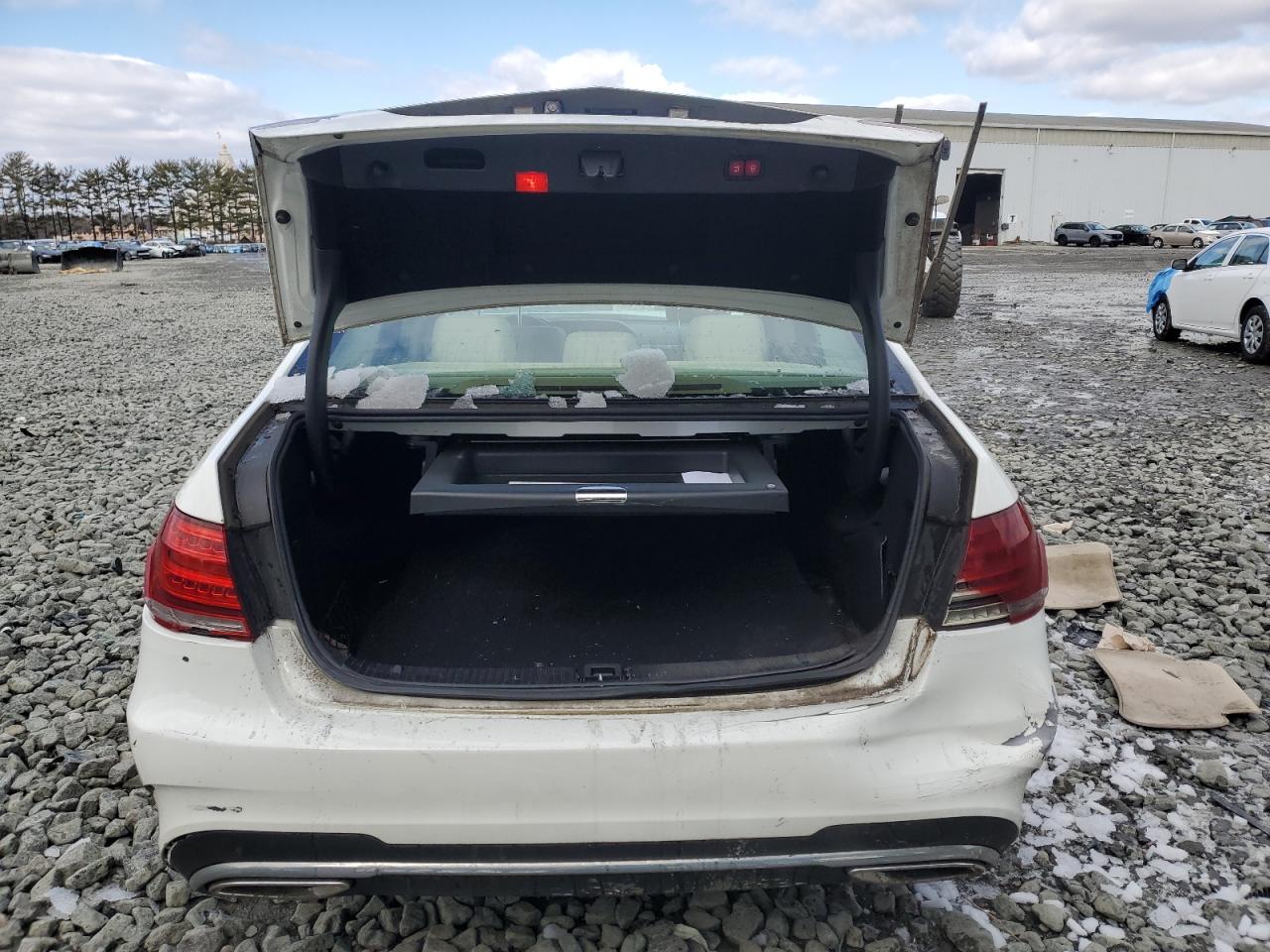 2014 Mercedes-Benz E-klasse VIN WDDHF8JB6EA860573 Copart auction photo, front end / rear end damage thumbnail 6