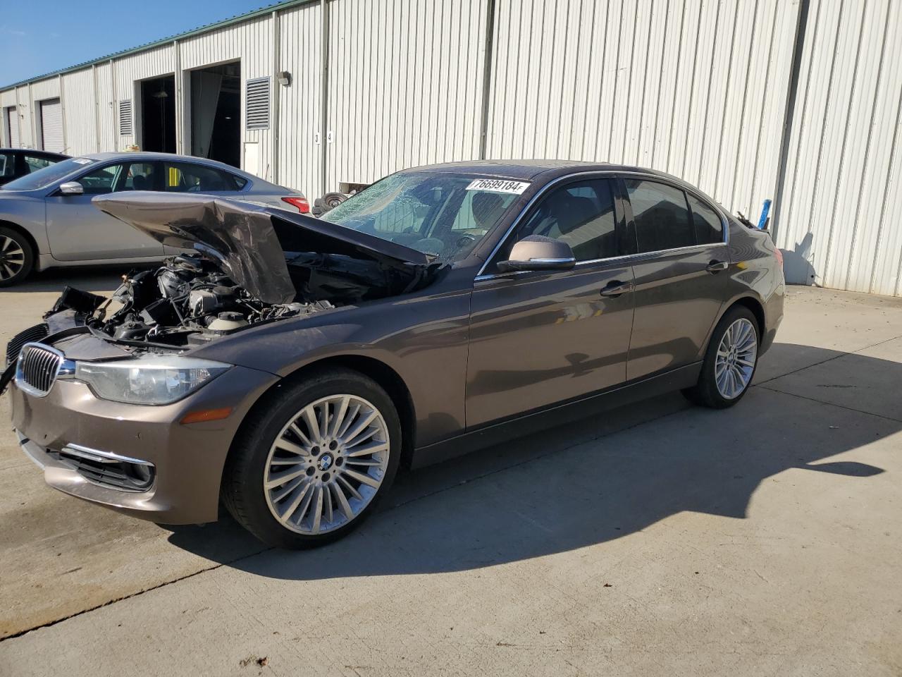 2013 BMW 3er VIN WBA3A5G58DNP19009