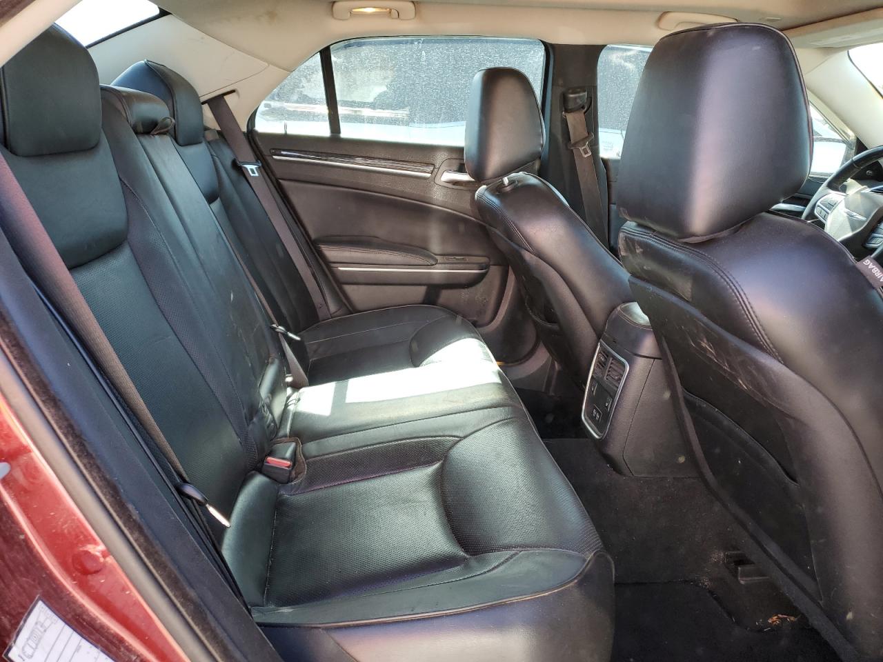 2019 Chrysler 300 VIN 2C3CCAEG8KH616984 Copart auction photo, front end damage thumbnail 10