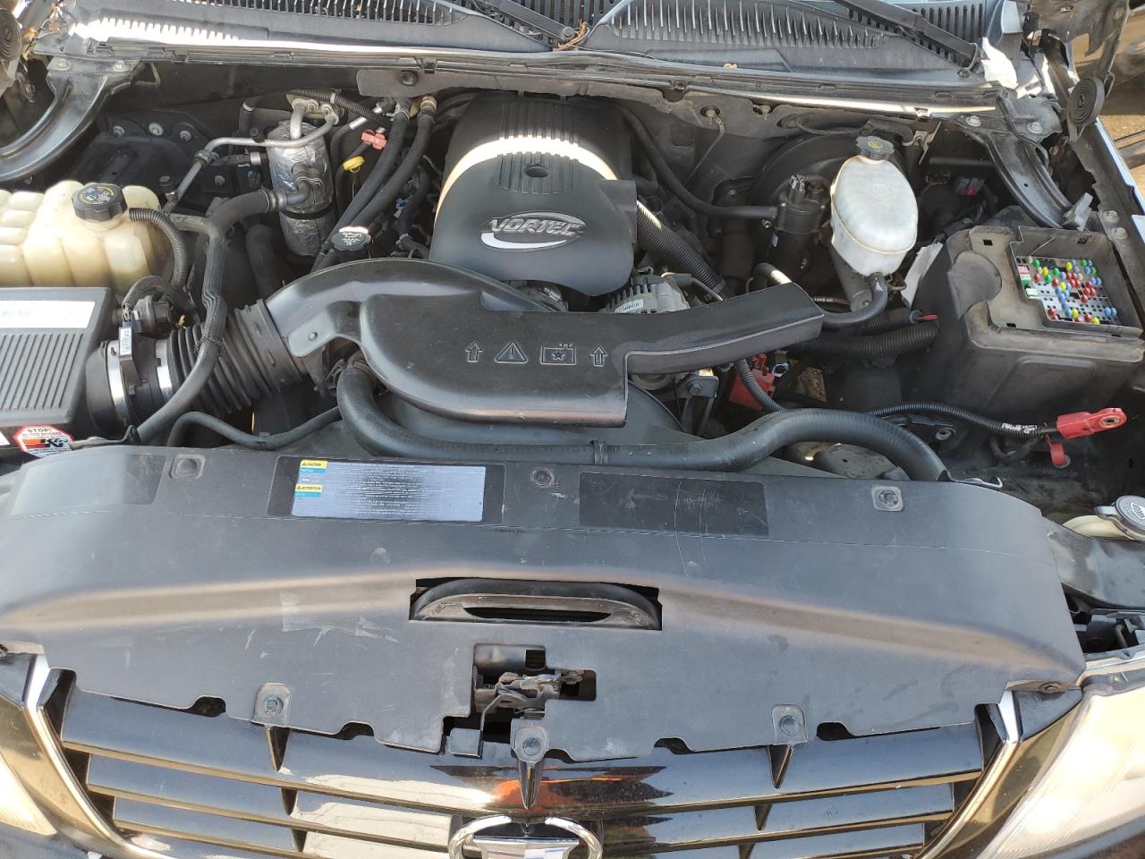 2003 Cadillac Escalade VIN 1GYEC63T63R279728 Copart auction photo, vandalism damage thumbnail 12