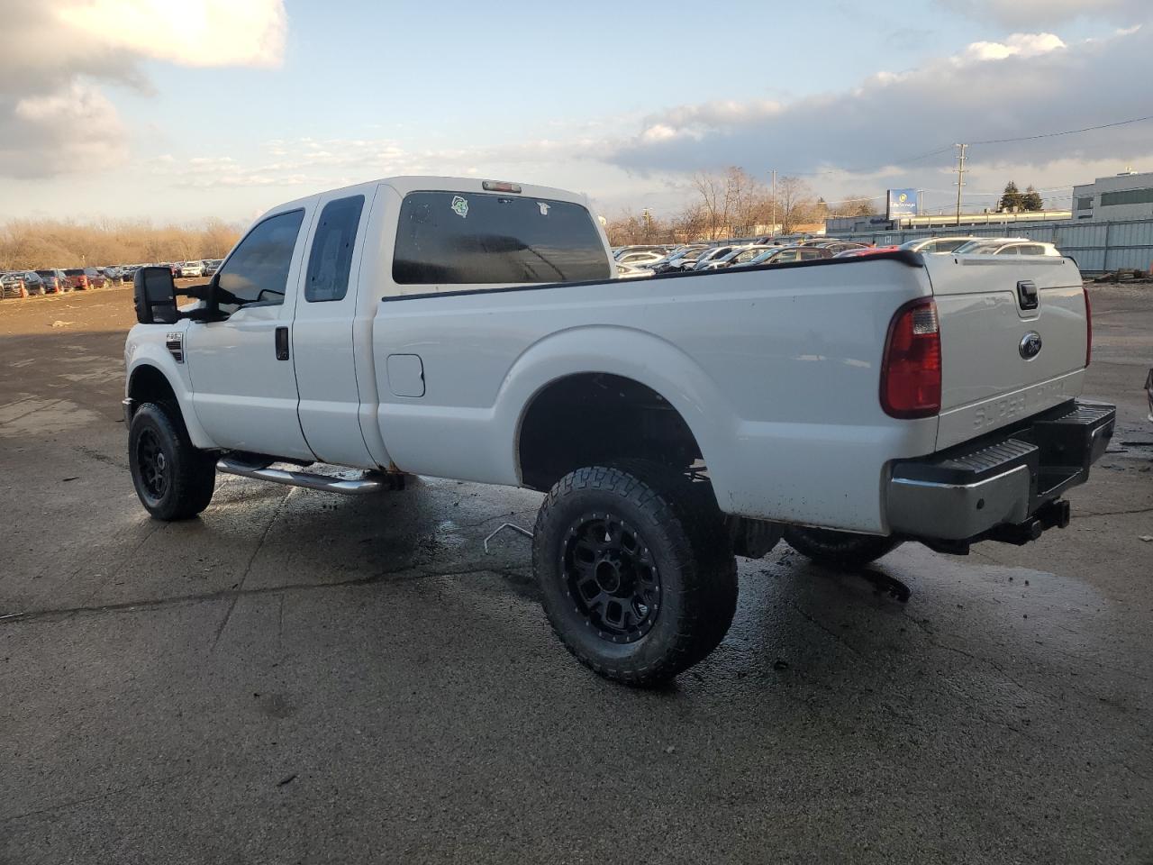 2010 Ford F350 VIN 1FTWX3BR5AEB31870 Copart auction photo, minor dent/scratches damage thumbnail 2