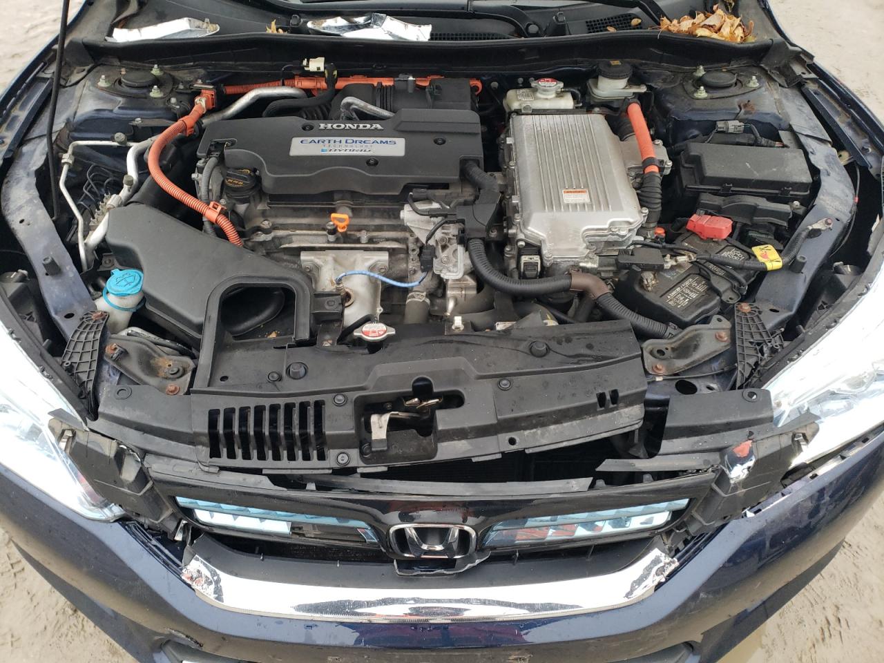 2015 Honda Accord VIN 1HGCR6F77FA004075 Copart auction photo, front end damage thumbnail 11