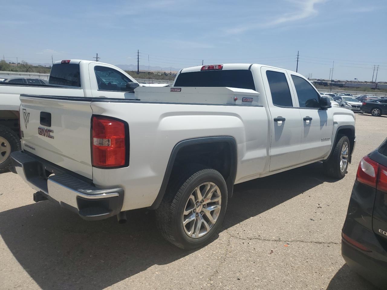 2014 GMC Sierra VIN 1GTR1TEH4EZ323300 Copart auction photo, front end damage thumbnail 3