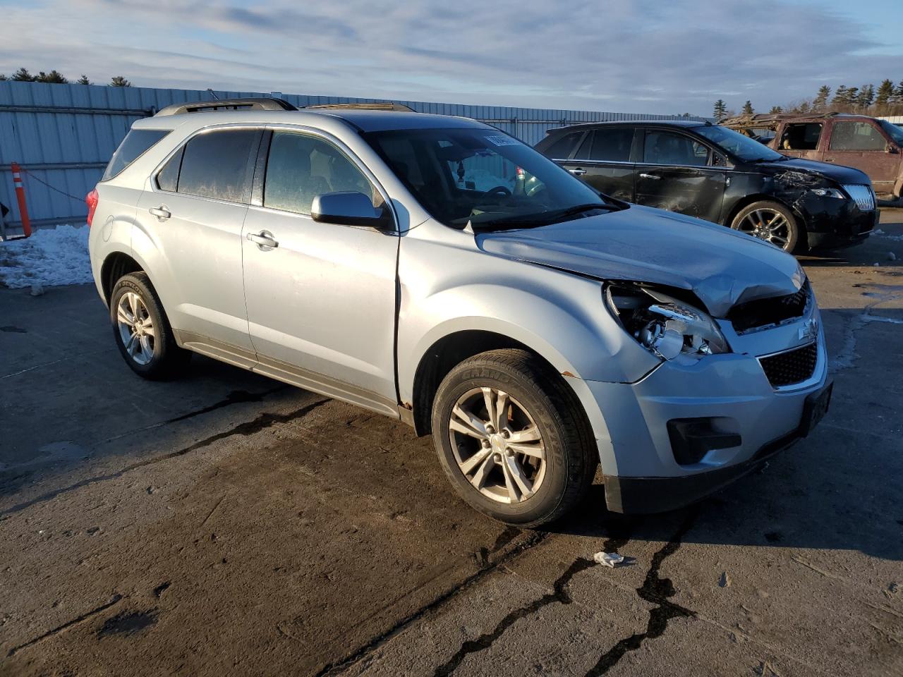 2015 Chevrolet Equinox VIN 2GNFLFEK2F6108111 Copart auction photo, front end damage thumbnail 4