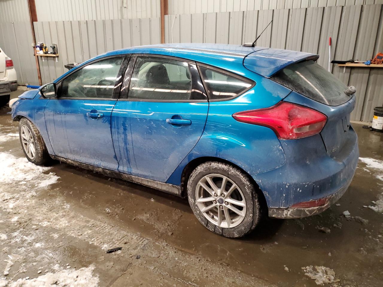 2015 Ford Focus VIN 1FADP3K20FL281677 Copart auction photo, front end / side damage thumbnail 2