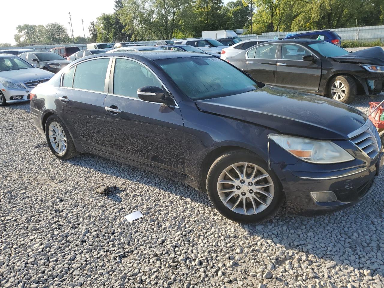 2009 Hyundai Genesis VIN KMHGC46E39U027047 Copart auction photo, front end / side damage thumbnail 4