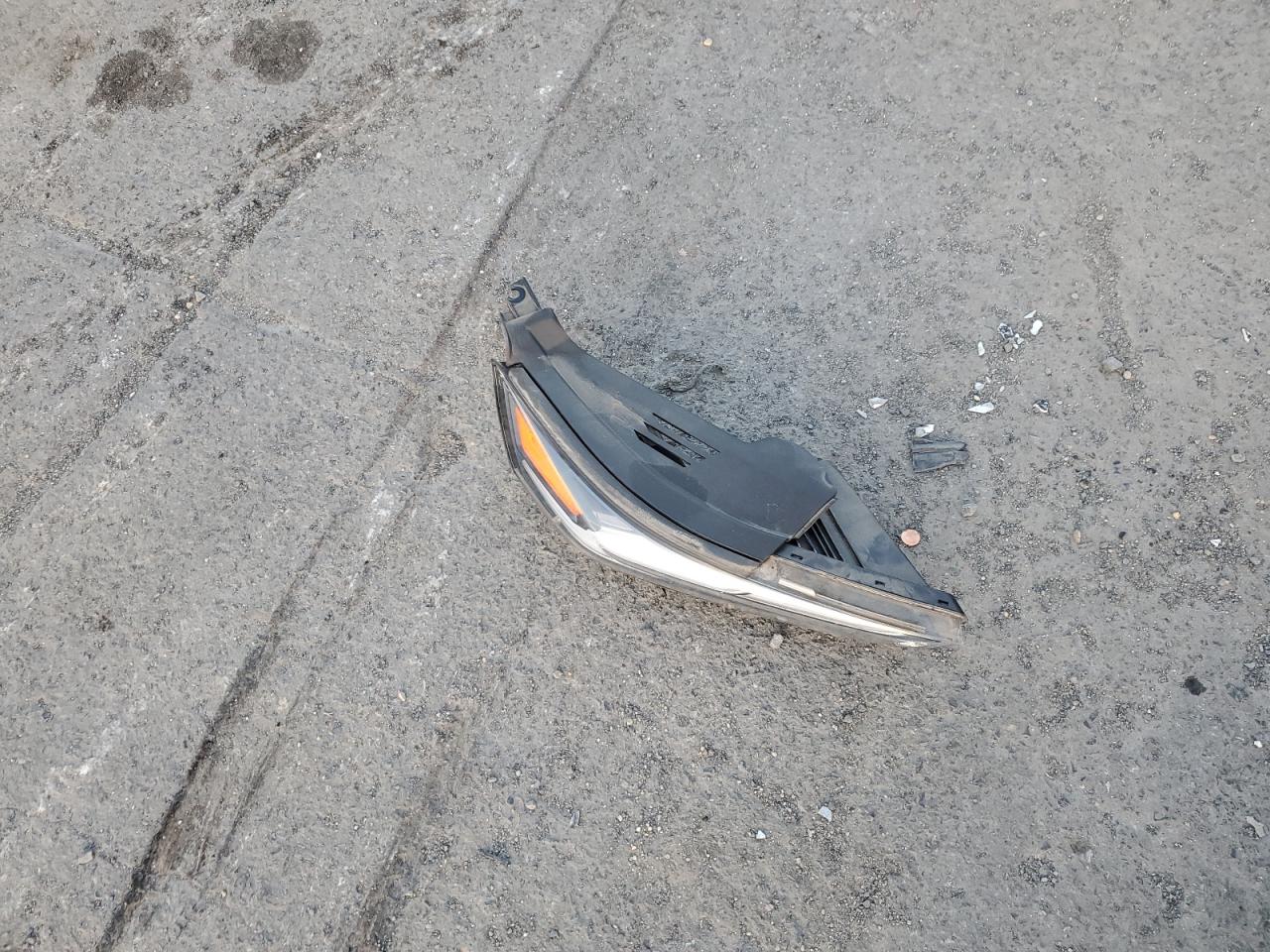 2019 Hyundai Santa Fe VIN 5NMS3CAD3KH128285 Copart auction photo, front end damage thumbnail 15