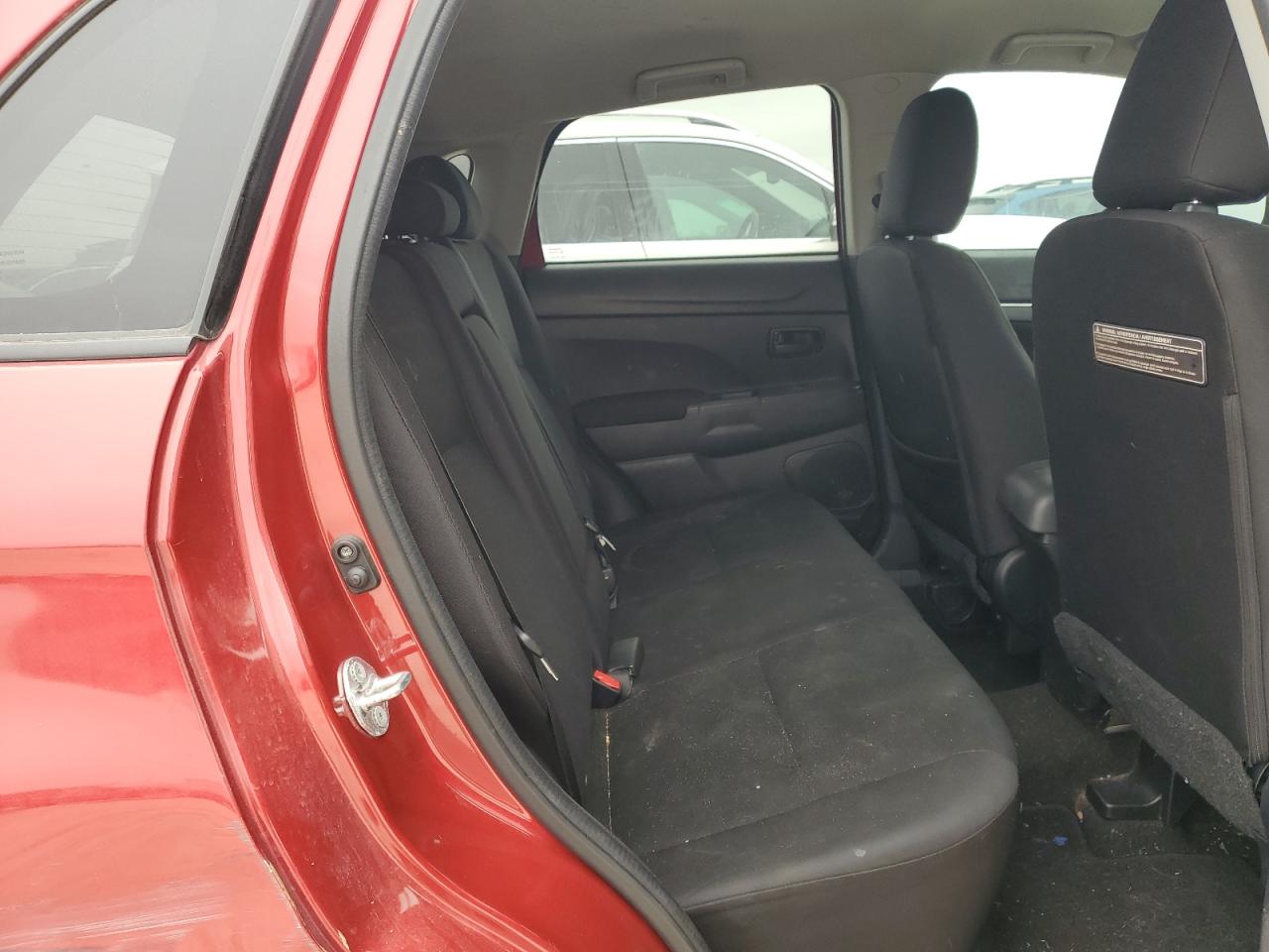 2015 Mitsubishi Outlander VIN 4A4AP3AU4FE053629 Copart auction photo, minor dent/scratches damage thumbnail 11