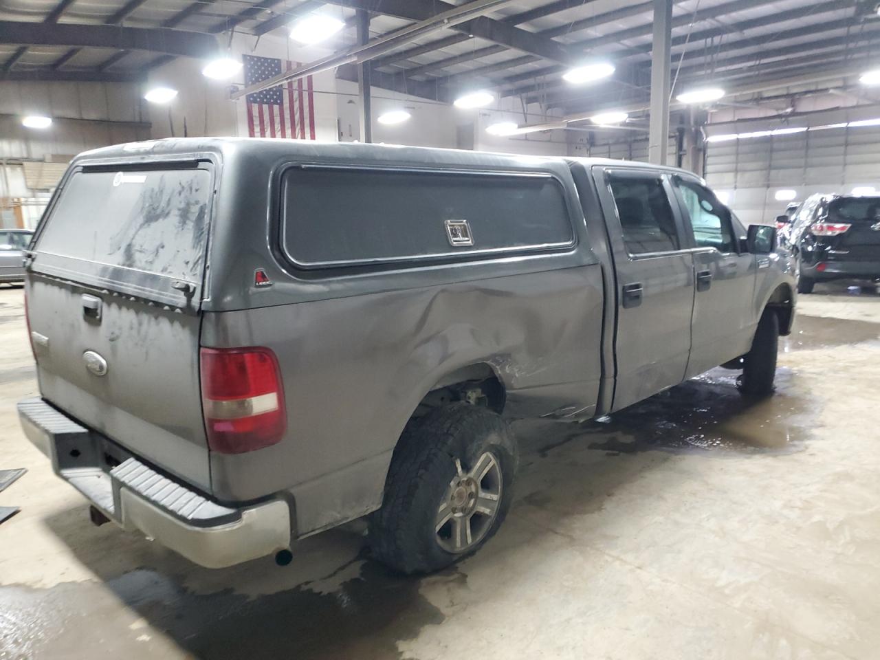 2006 Ford F-150 VIN 1FTPW14V16FB66946 Copart auction photo, rear end / undercarriage damage thumbnail 3