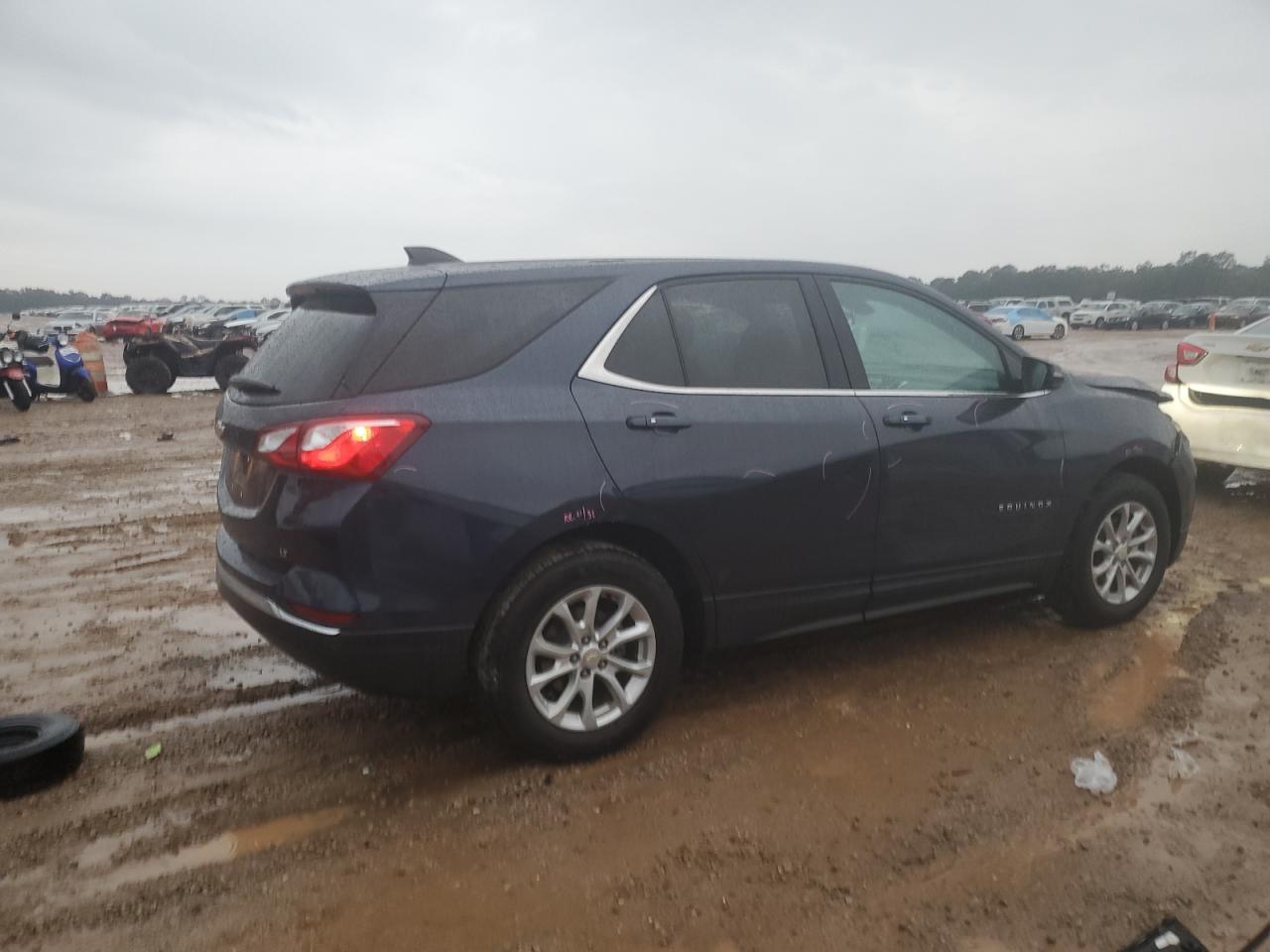 2019 Chevrolet Equinox VIN 3GNAXKEV1KL246374 Copart auction photo, front end / minor dent/scratches damage thumbnail 3