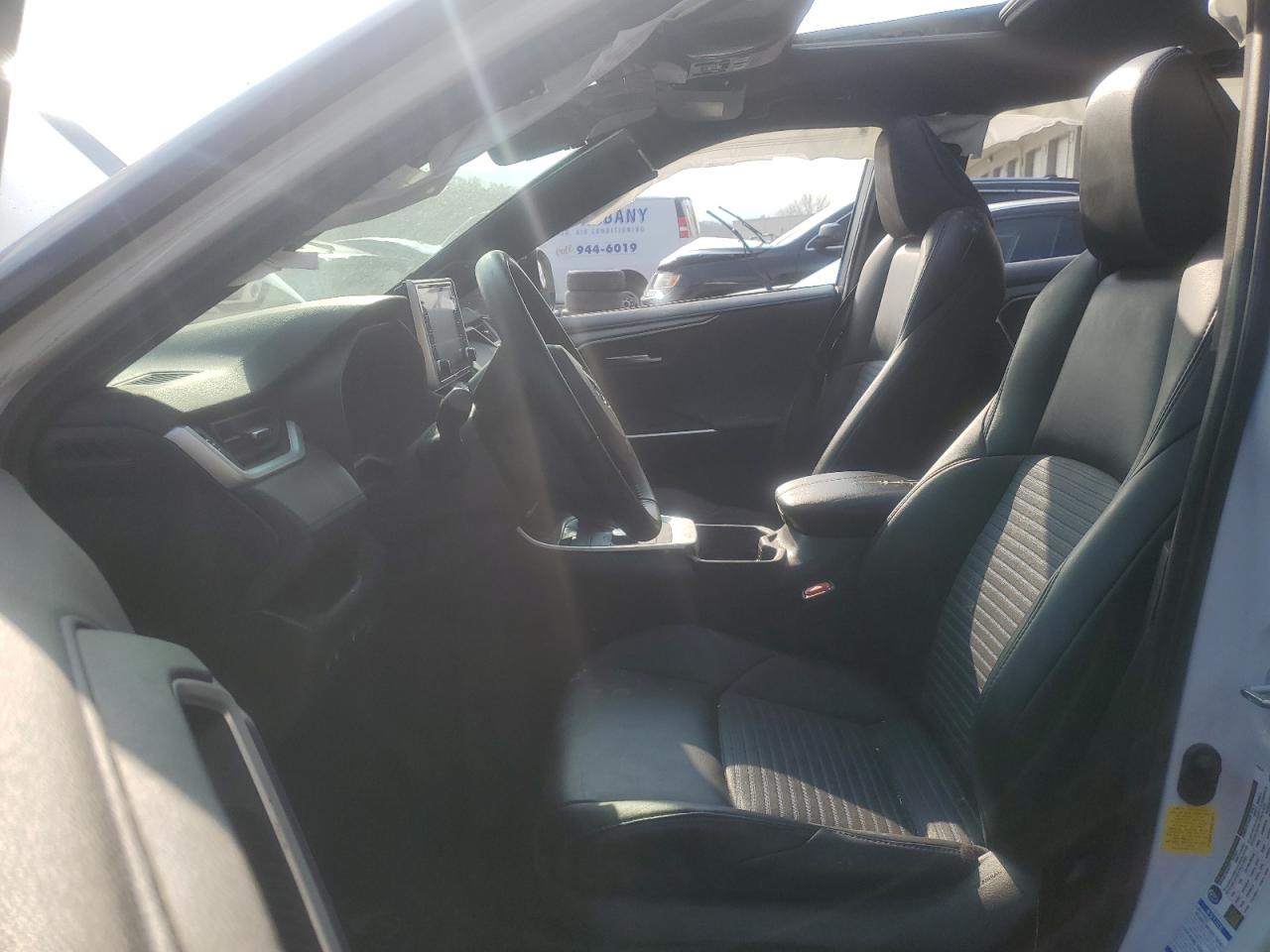 2021 Toyota RAV 4 VIN 2T3E6RFV9MW024973 Copart auction photo, all over / minor dent/scratches damage thumbnail 7