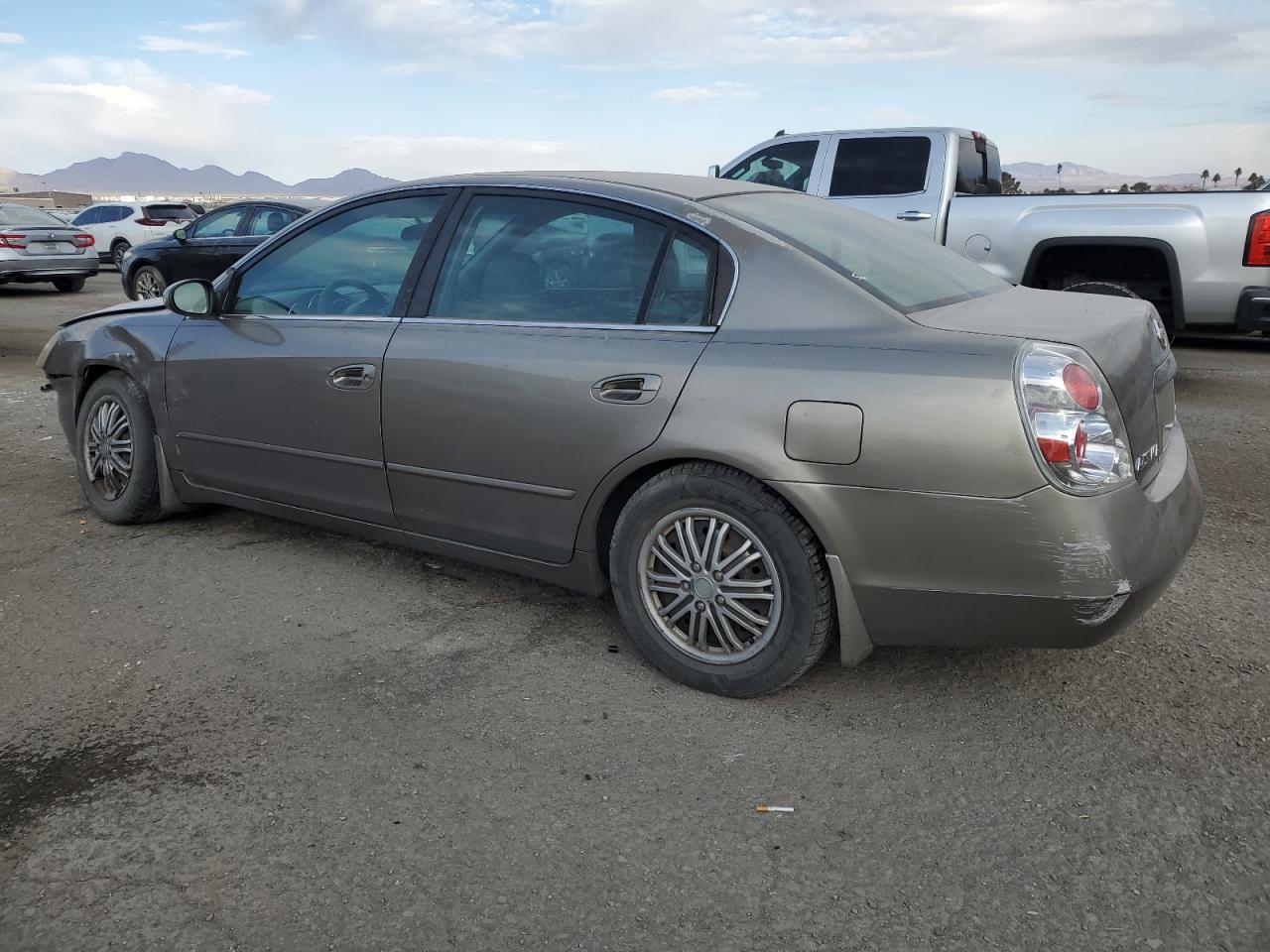 2005 Nissan Altima VIN 1N4AL11D05C135171 Copart auction photo, front end / rear end damage thumbnail 2