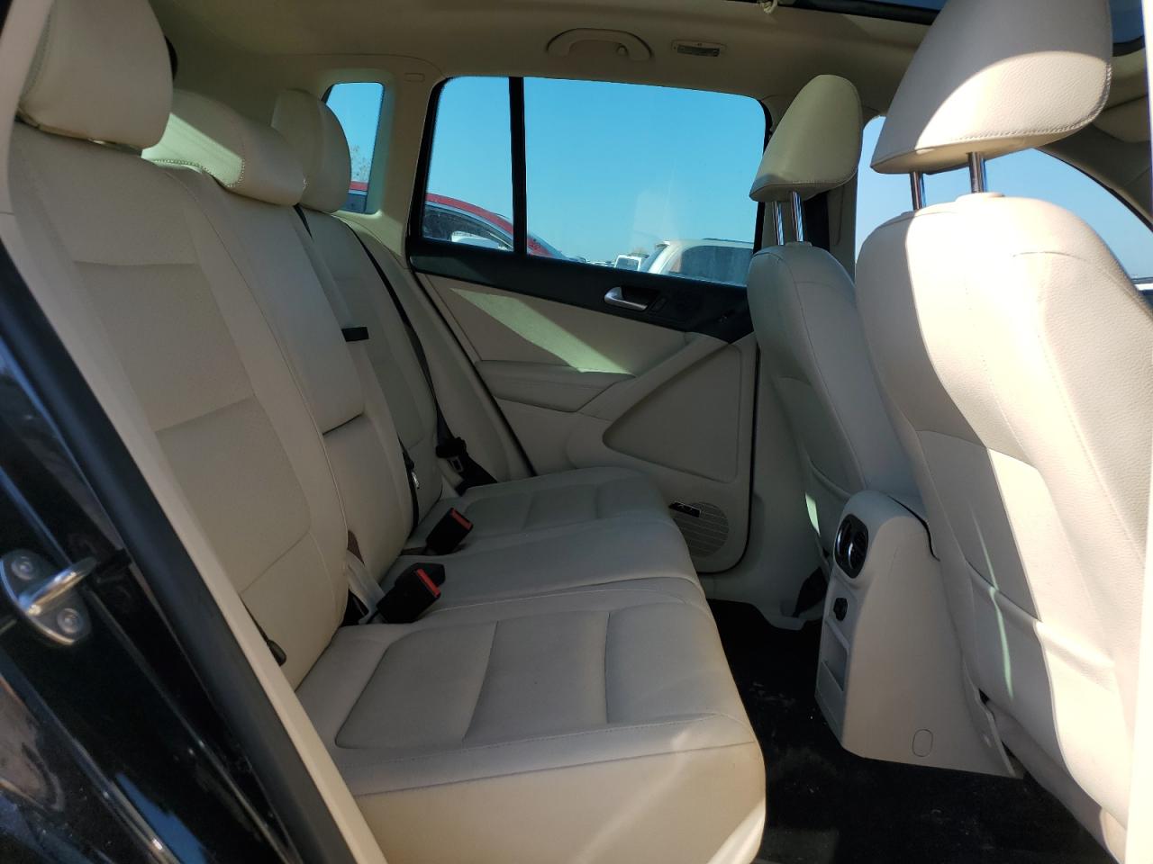 2015 Volkswagen Tiguan VIN WVGBV7AX8FW504814 Copart auction photo, front end / rear end damage thumbnail 12