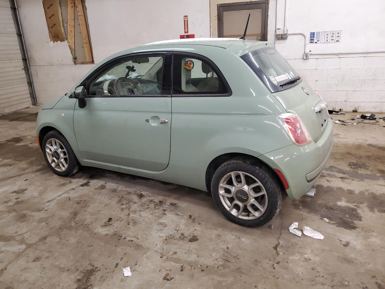 2015 Fiat 500 VIN 3C3CFFARXFT528155 Copart auction photo, rear end / side damage thumbnail 2
