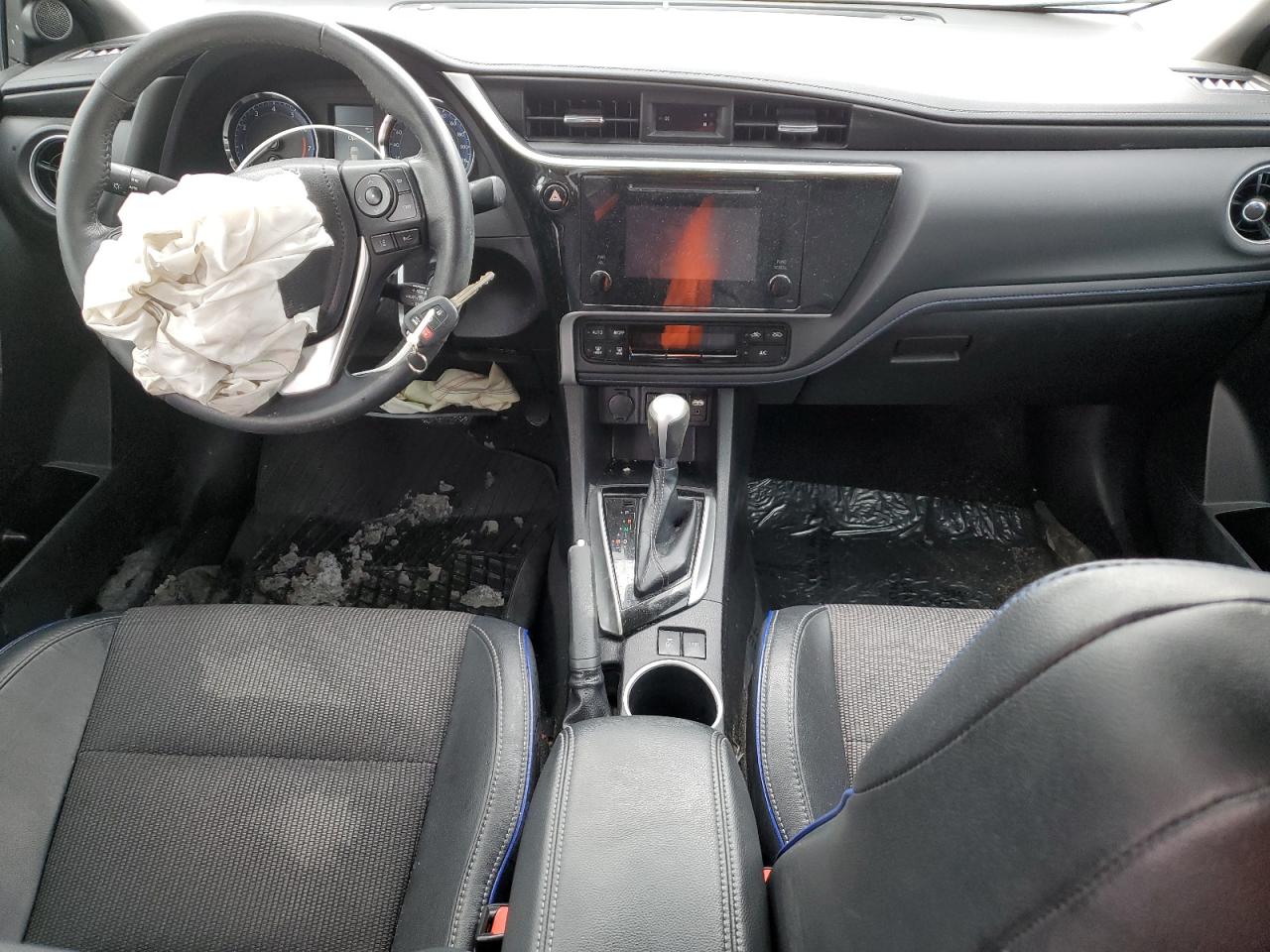2018 Toyota Corolla VIN 2T1BURHE1JC086220 Copart auction photo, front end / side damage thumbnail 8