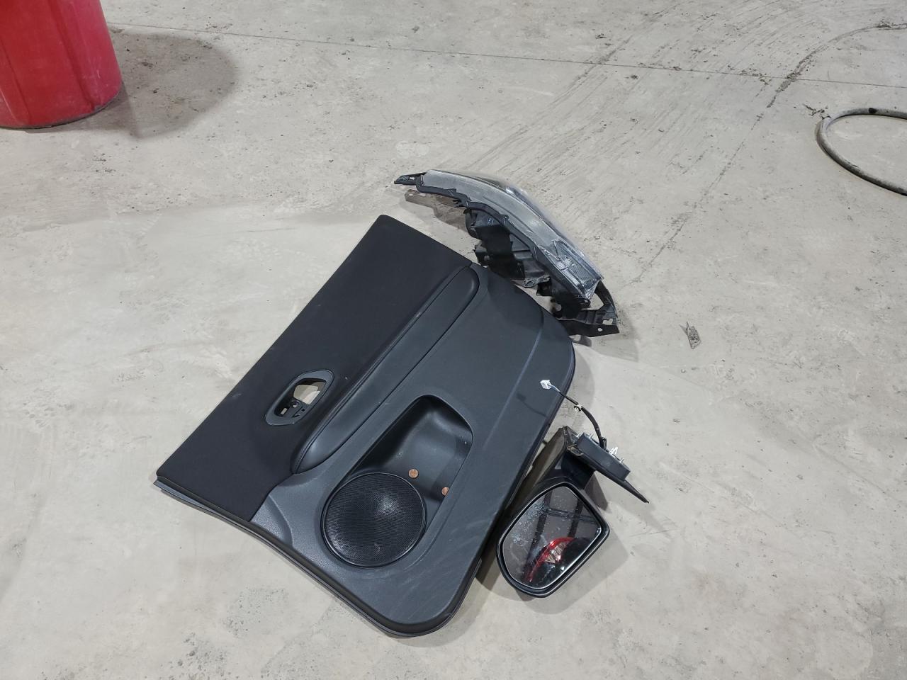 2016 Honda HR-V VIN 3CZRU5H35GM701058 Copart auction photo, front end damage thumbnail 13